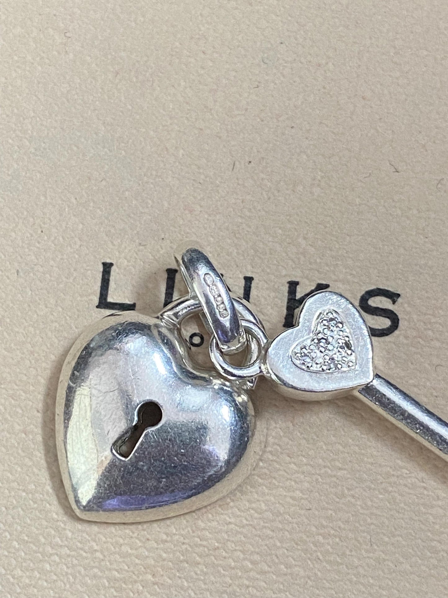 cute genuine rare Links of London sterling silver heart key diamanté hallmarked charm