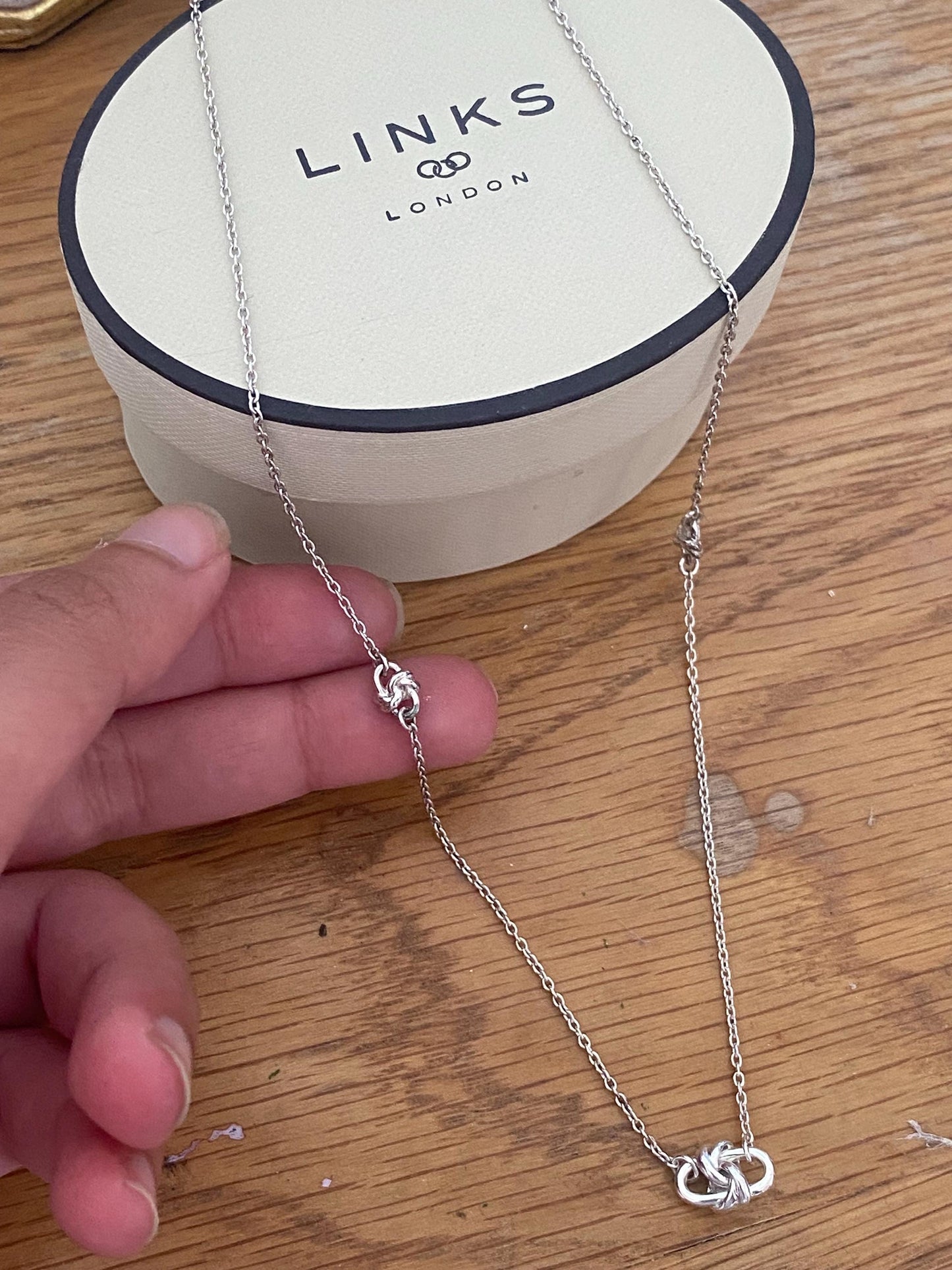 Genuine LINKS OF LONDON Sterling Silver triple knot Necklace, beautiful design, 18” long