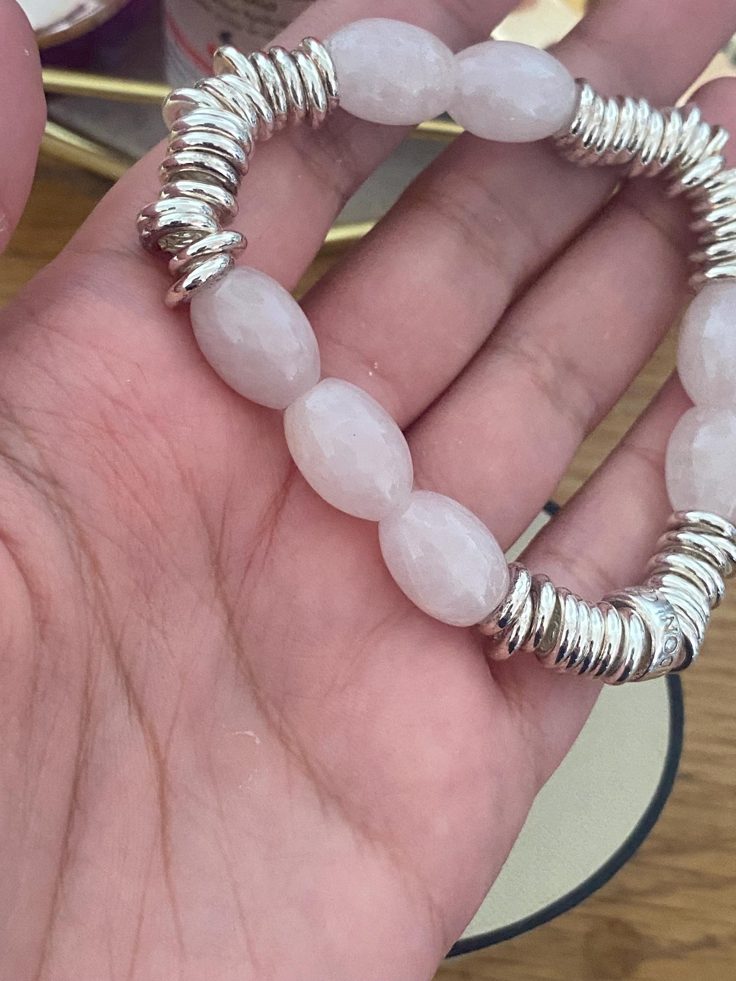 Beautiful Links of London sweetie bracelet with rose quartz beads, sterling silver, assay hallmarked