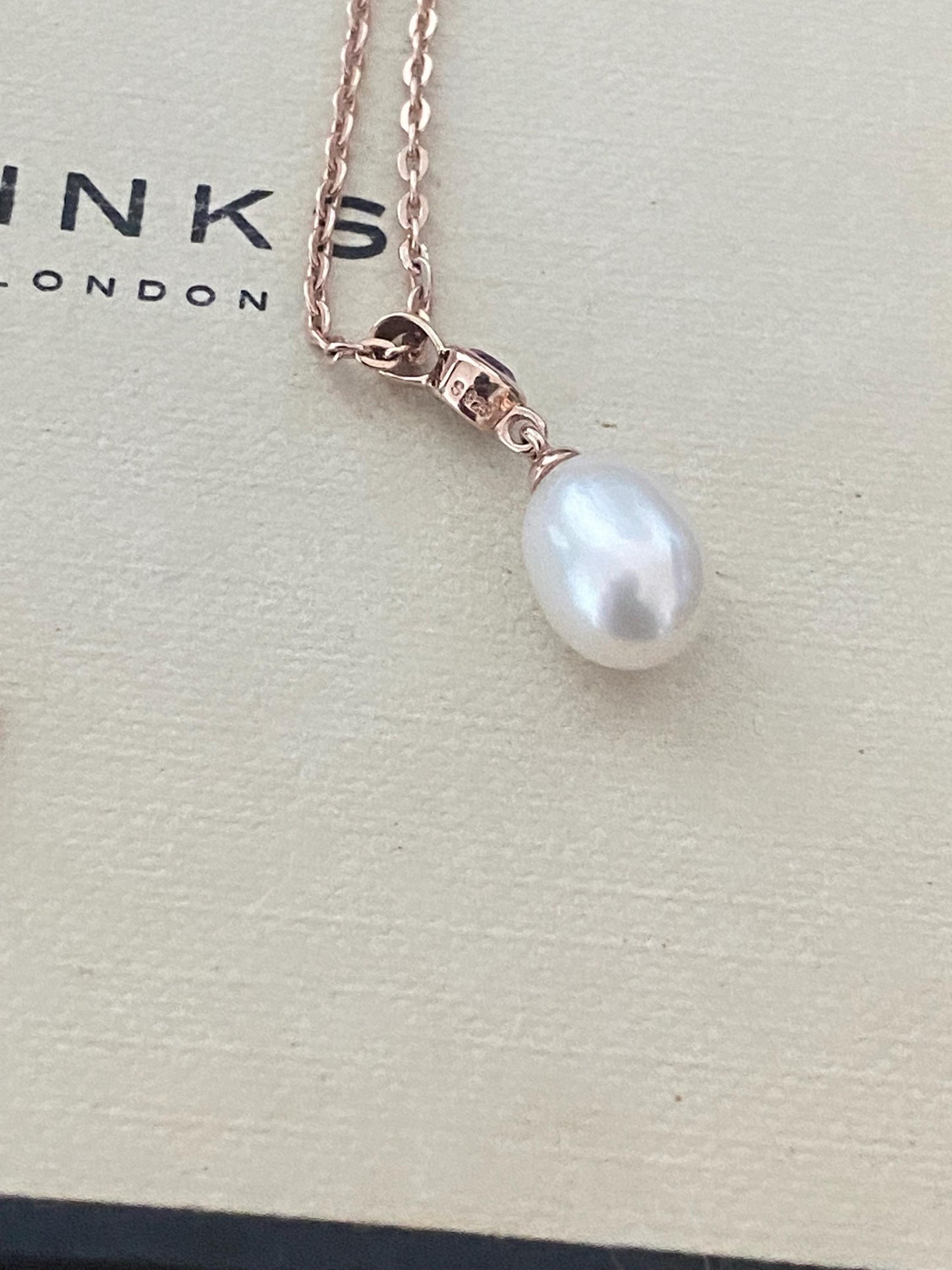 Gorgeous Links of London Necklace with 18ct Gold Vermeil Pearl and amethyst stone pendent
