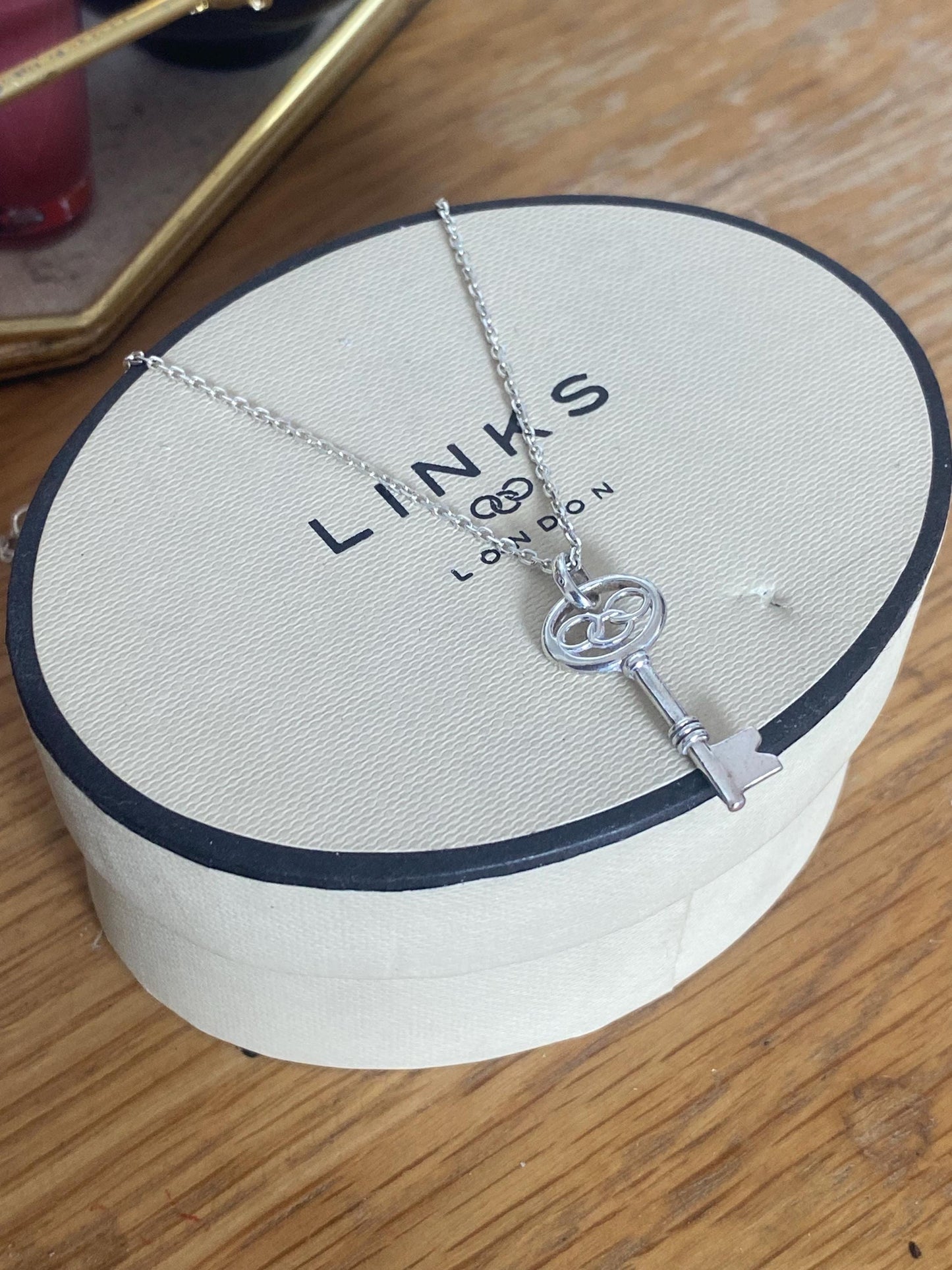 Genuine Links of London key charm Necklace, sterling silver, 925, unique
