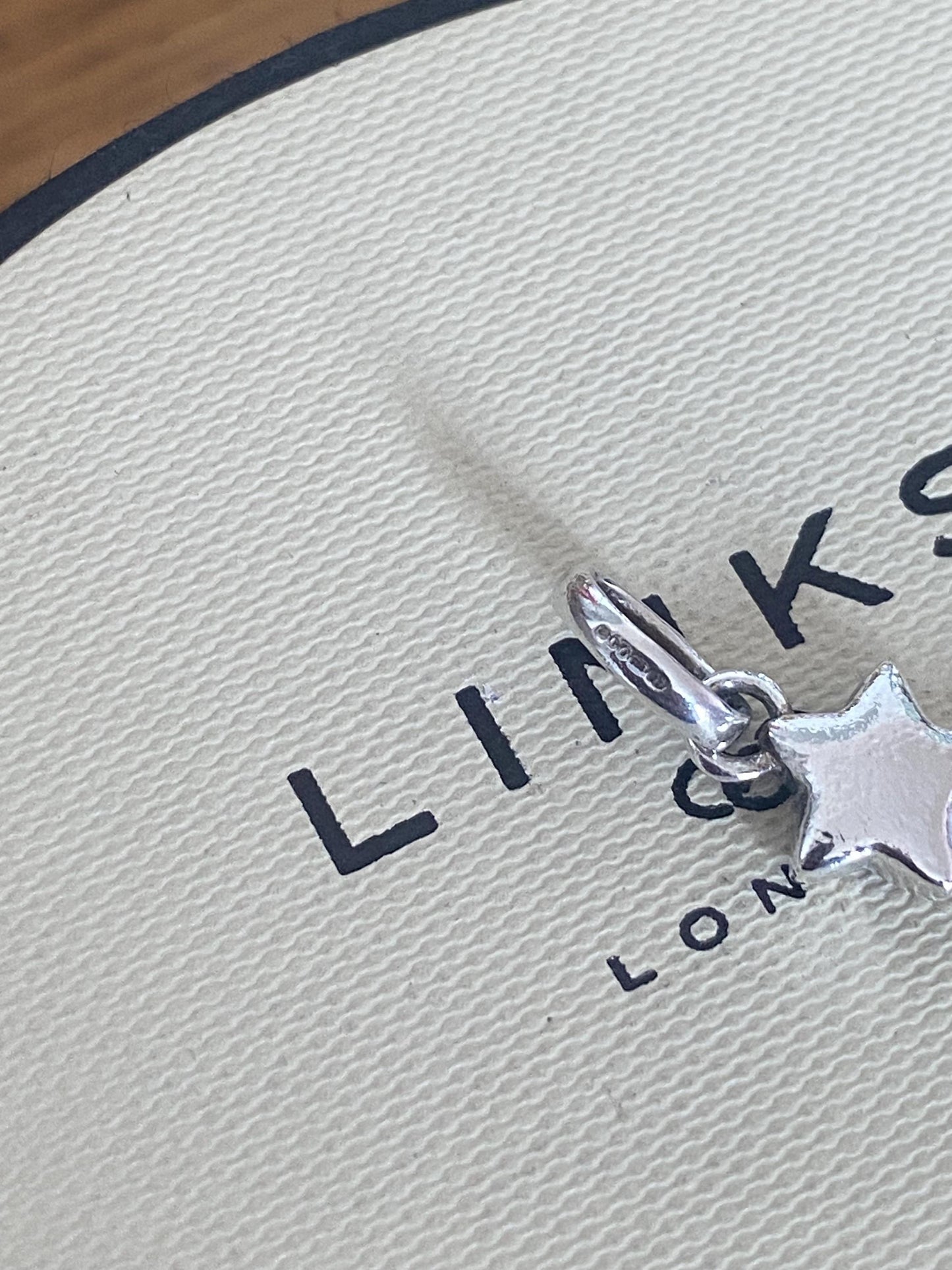 Rare Links of London shooting star charm sterling silver, great condition, genuine