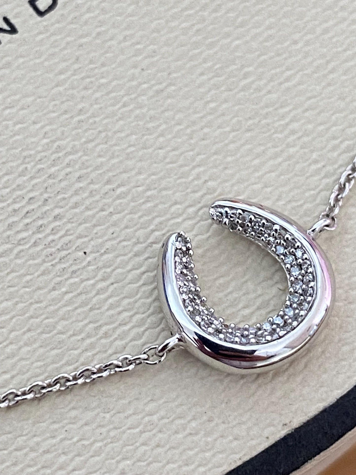 LINKS OF LONDON diamond Essentials Ascot Horseshoe Bracelet, Sterling silver, Genuine, Assay Hallmarked