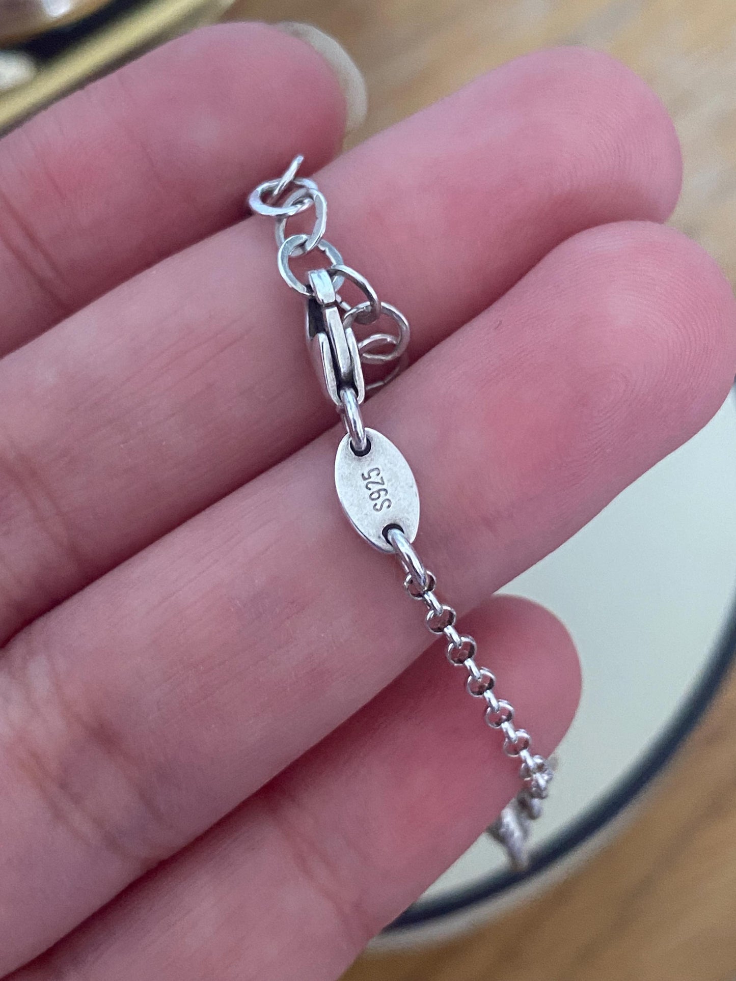 Stunning Links of London aroura bracelet, sterling silver, genuine