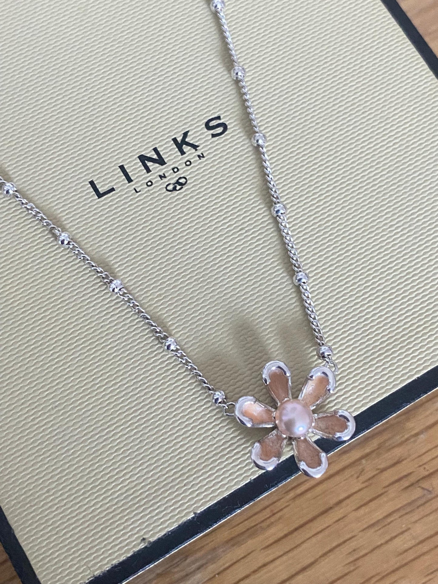 Very rare Links of London Night Time Garden Flower pearl sterling silver and enamel necklace with box