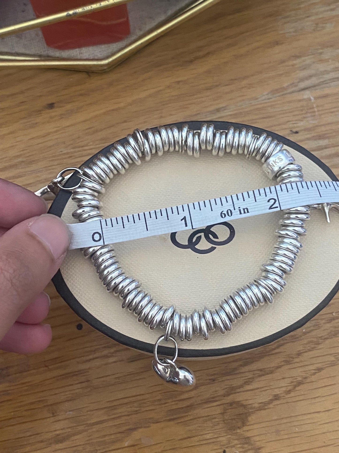Lovely Links of London vintage rare sweetie bracelet with three beautiful charms, sterling silver, size medium