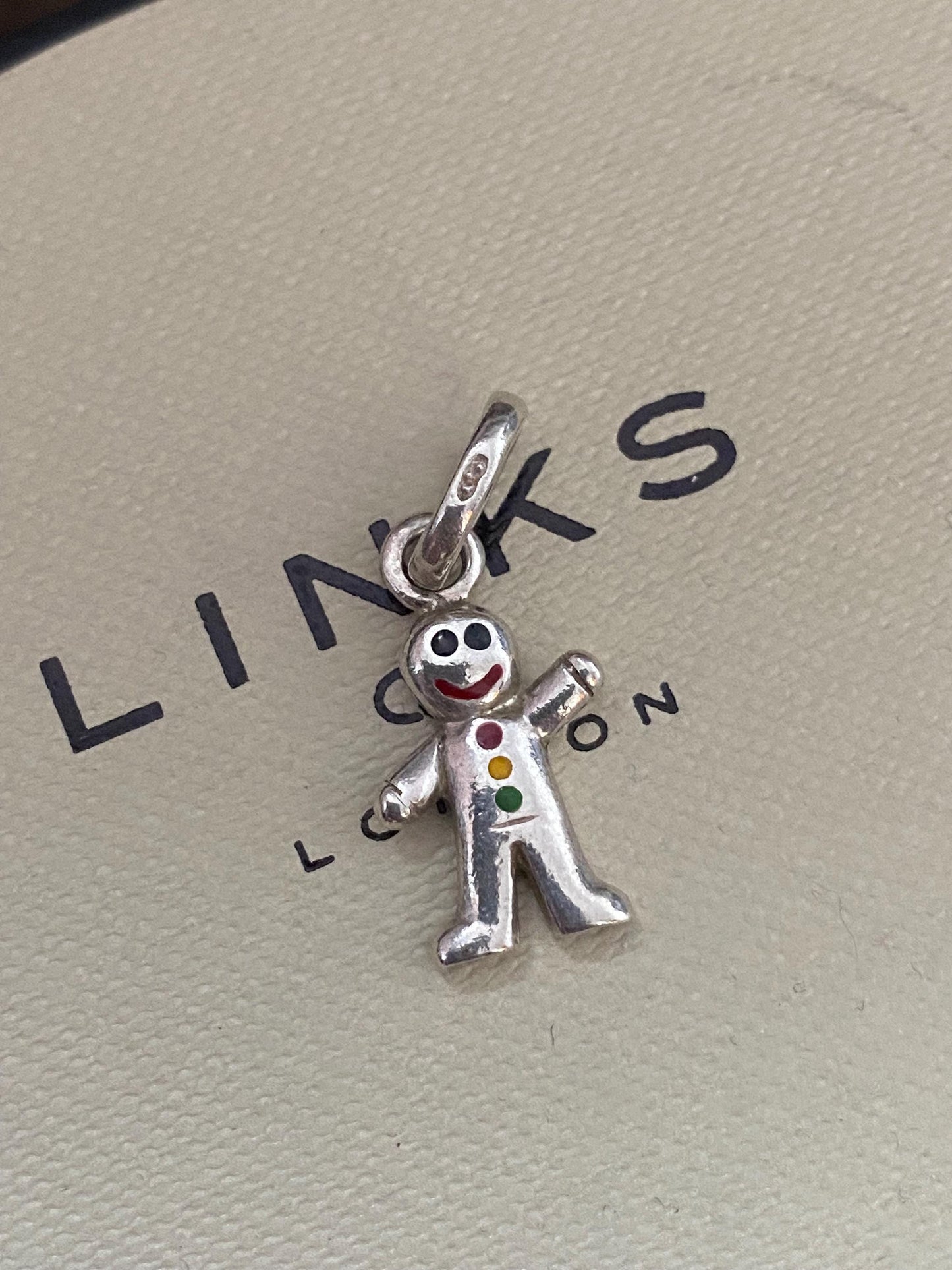 cute genuine rare Links of London sterling silver gingerbread hallmarked charm
