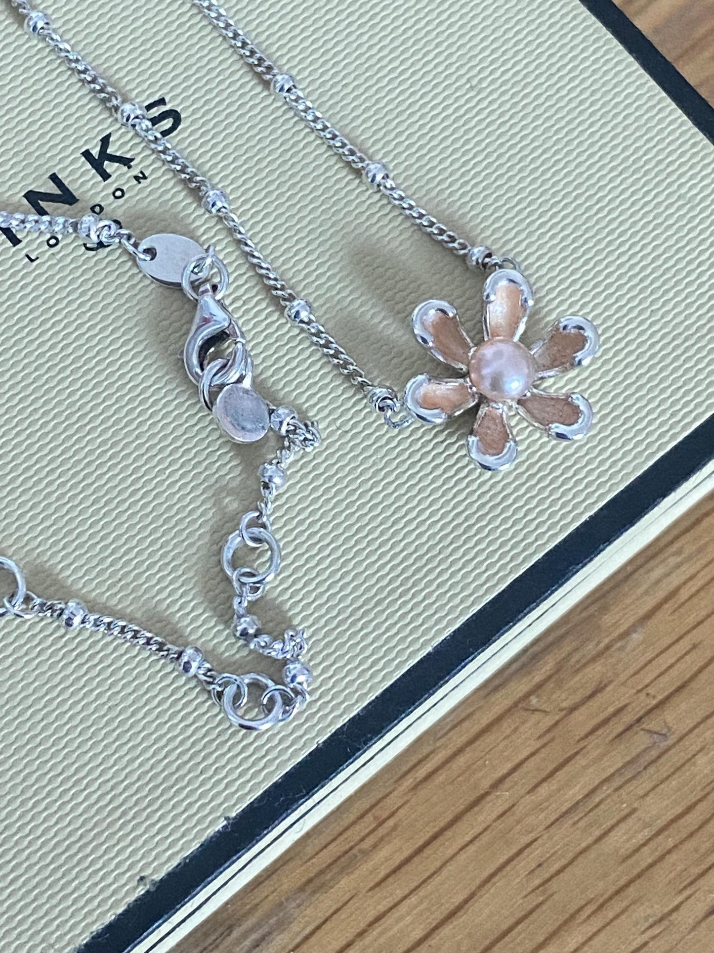 Very rare Links of London Night Time Garden Flower pearl sterling silver and enamel necklace with box