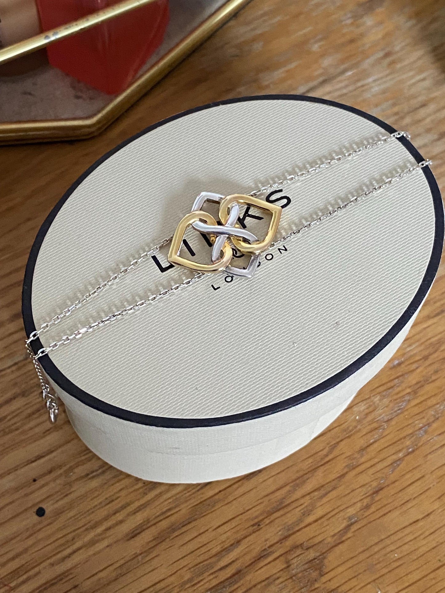 Gorgeous rare, vintage Links of London two tone infinite love interlocking bracelet, sterling silver and 18ct gold vermeil, genuine