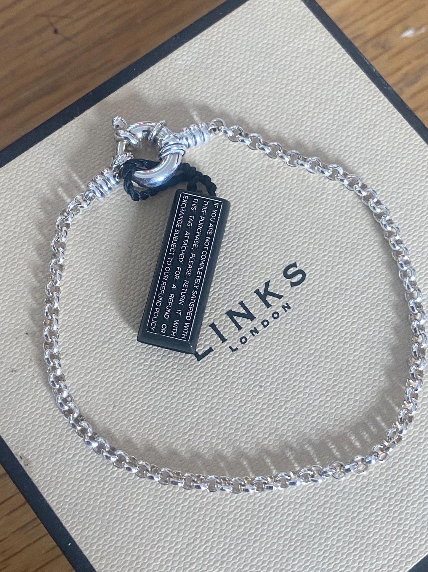Beautiful brand new genuine Links of London Belcher Chain Bracelet with Senorita Clasp, sterling silver, assay hallmarked