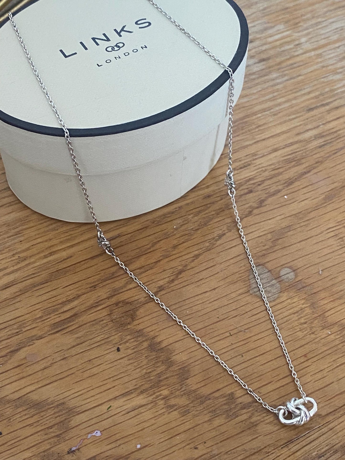 Genuine LINKS OF LONDON Sterling Silver triple knot Necklace, beautiful design, 18” long