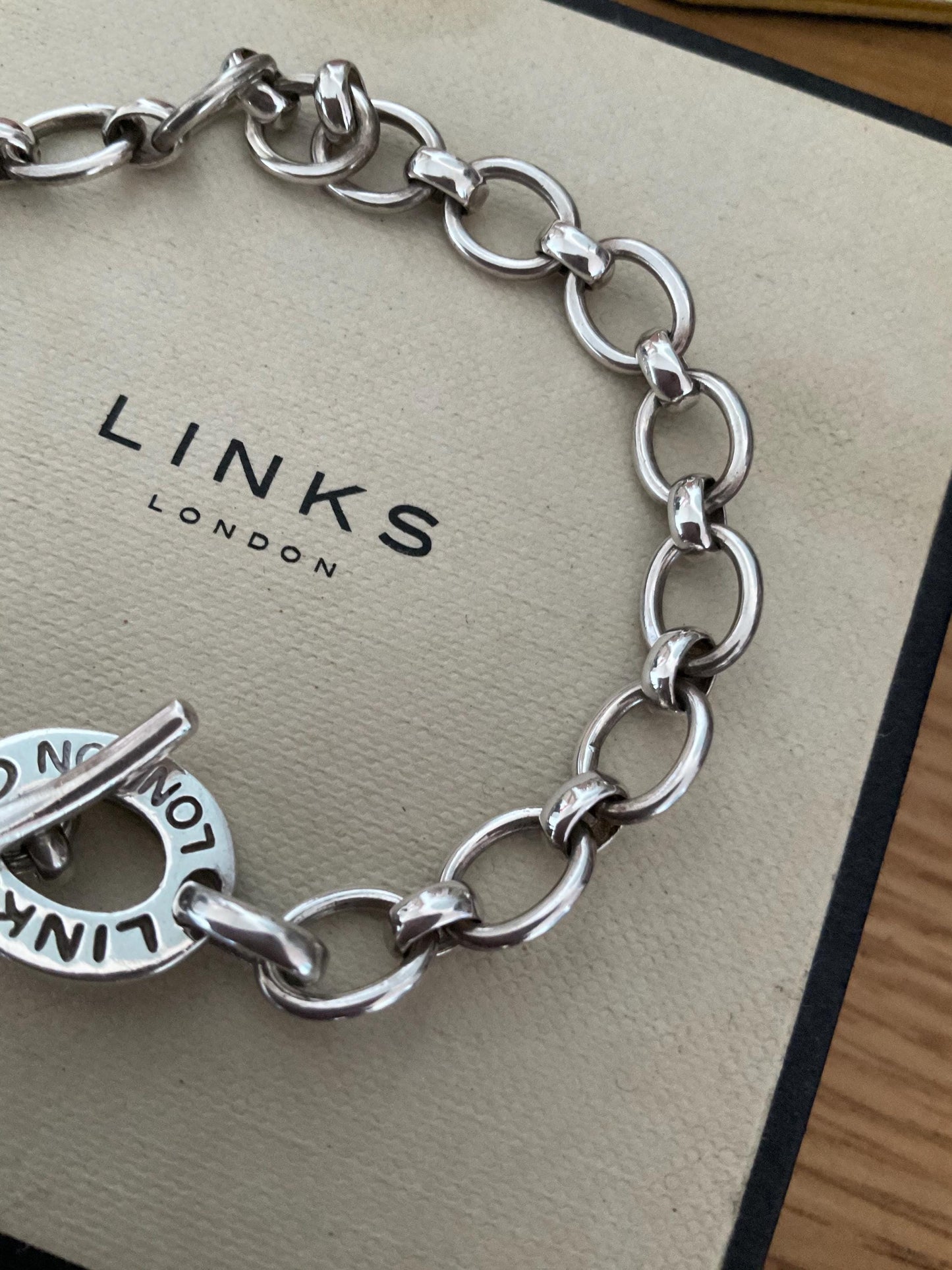 Rare Genuine LINKS OF LONDON Hallmarked Silver Toggle Logo Bracelet, 8 inches long