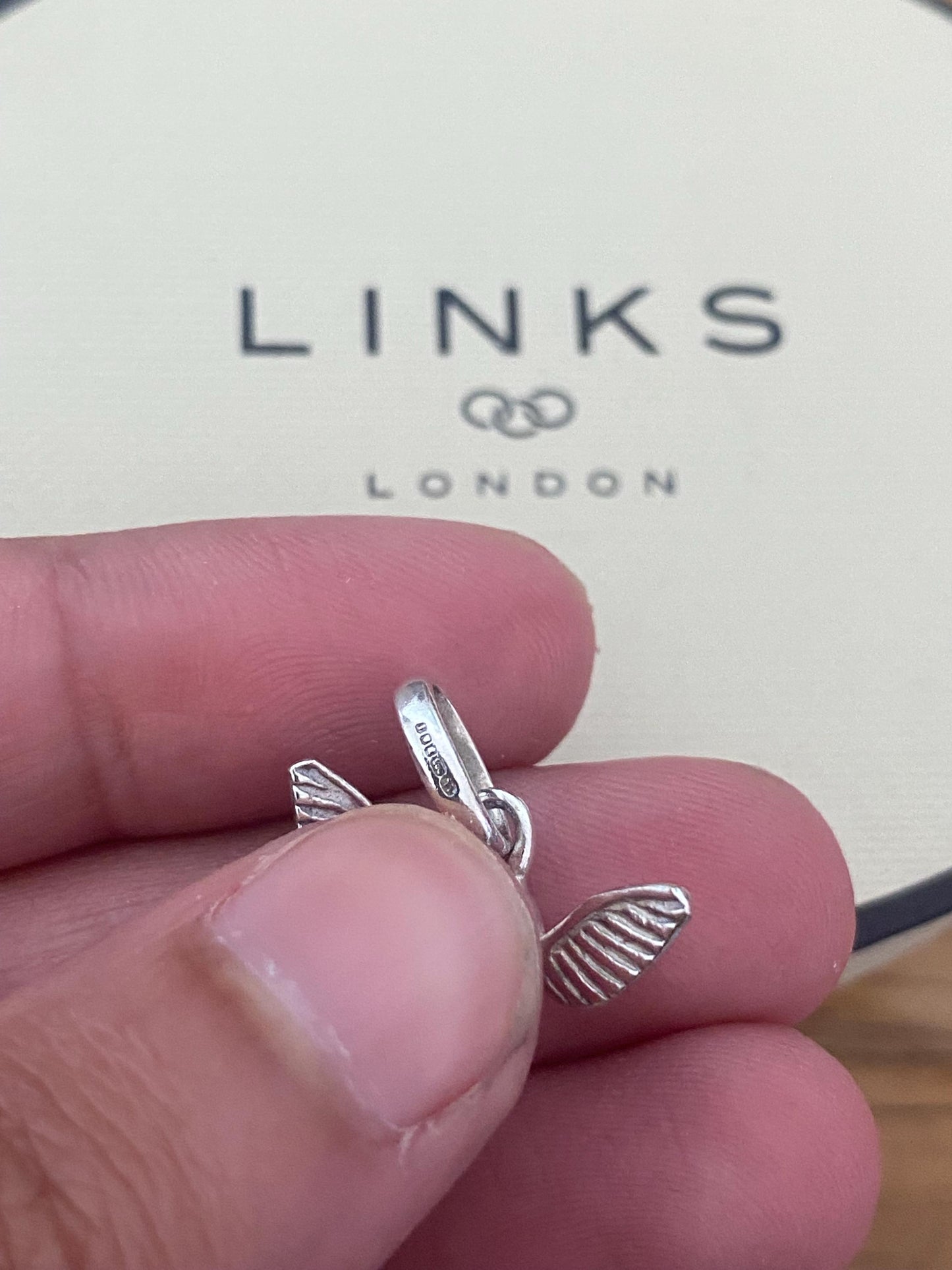 Beautiful genuine rare hallmarked Links of London sterling silver heart charm with wings, vintage