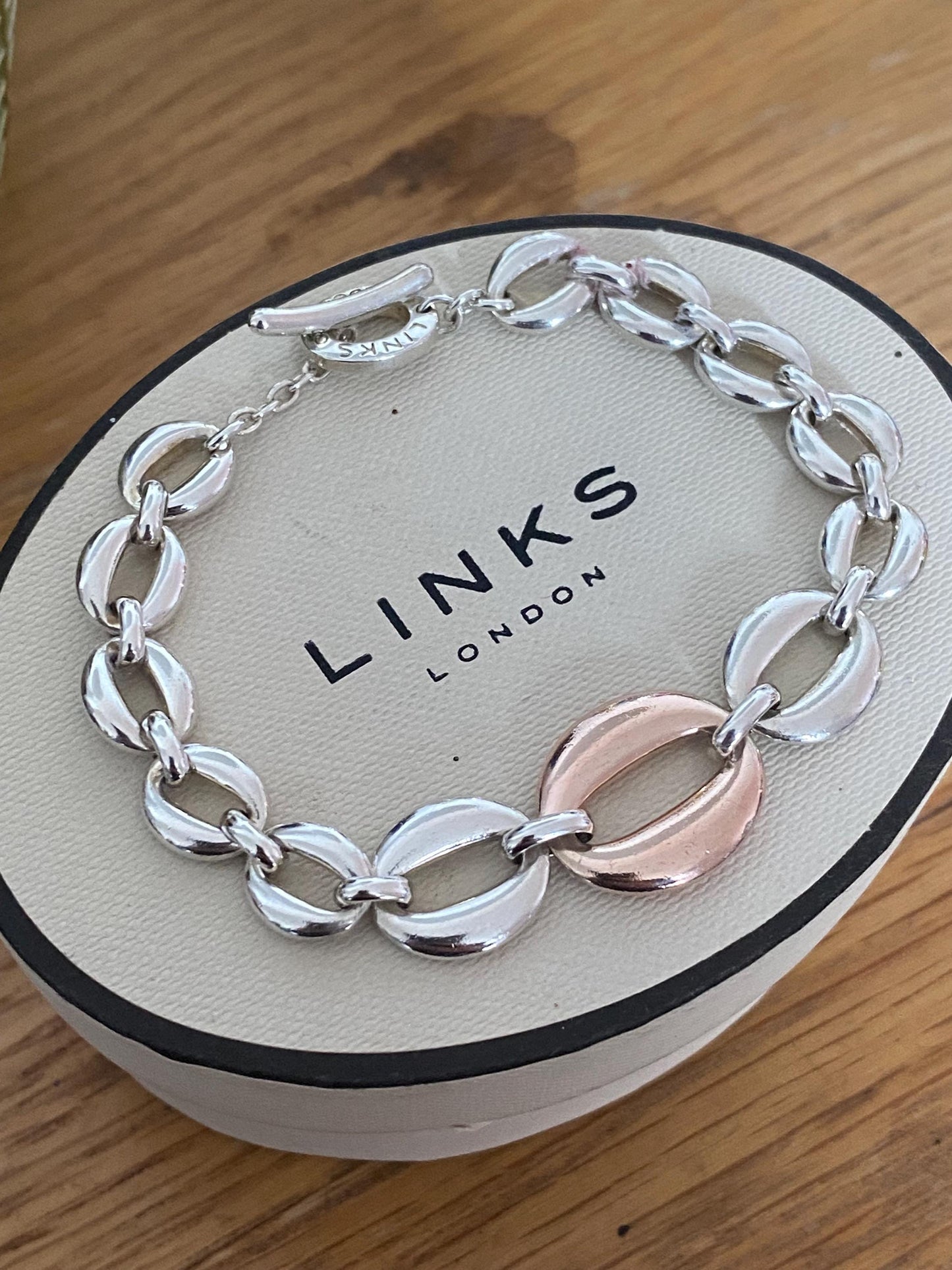 Rare Genuine LINKS OF LONDON Hallmarked open circles Toggle chunky Bracelet, Sterling silver and 18ct rose gold vermeil, 8 inches long