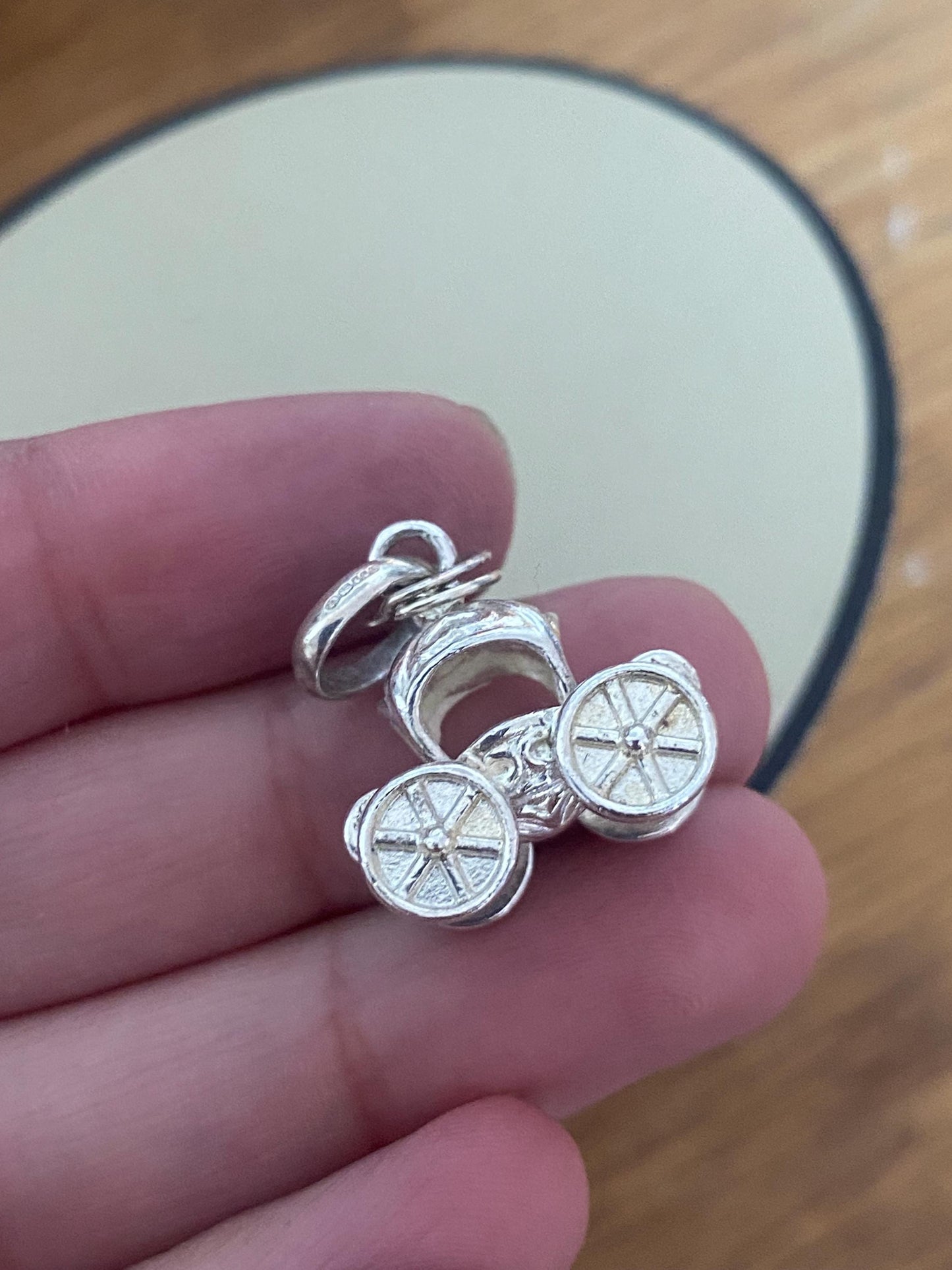 Ultra Rare collectible Links of London Fairy Tale Carriage Charm/Pendant, Hallmarked, Lovely Condition, Genuine