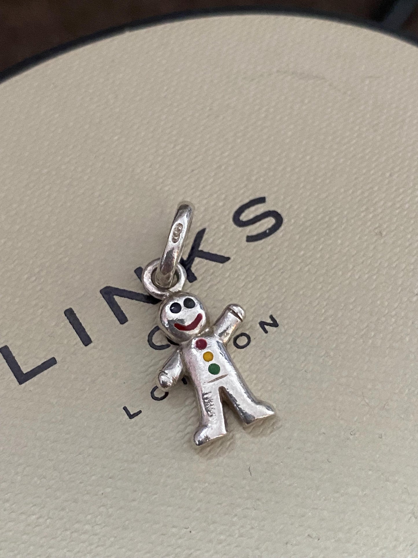 cute genuine rare Links of London sterling silver gingerbread hallmarked charm