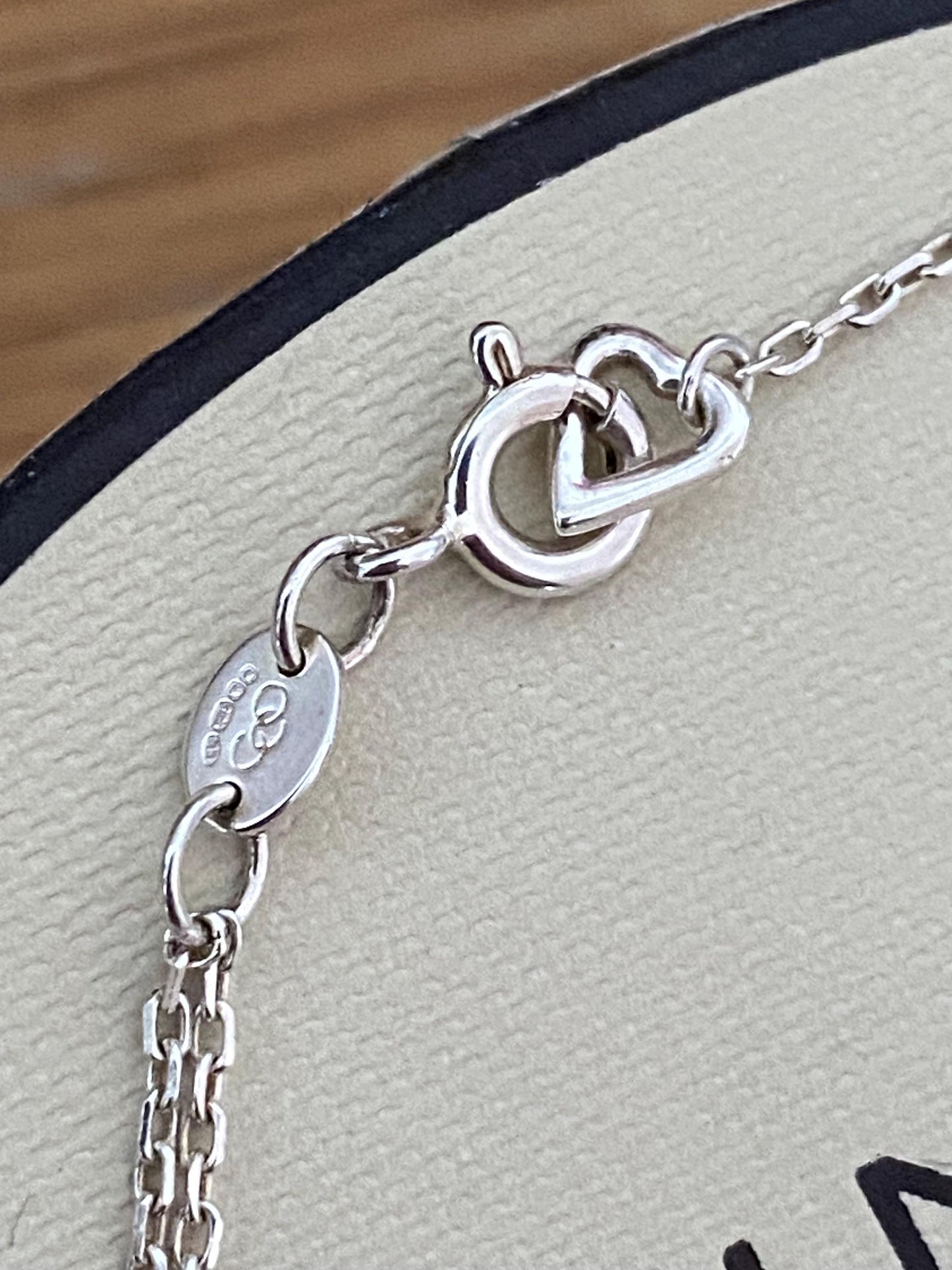 Gorgeous rare, vintage Links of London two tone infinite love interlocking bracelet, sterling silver and 18ct gold vermeil, genuine