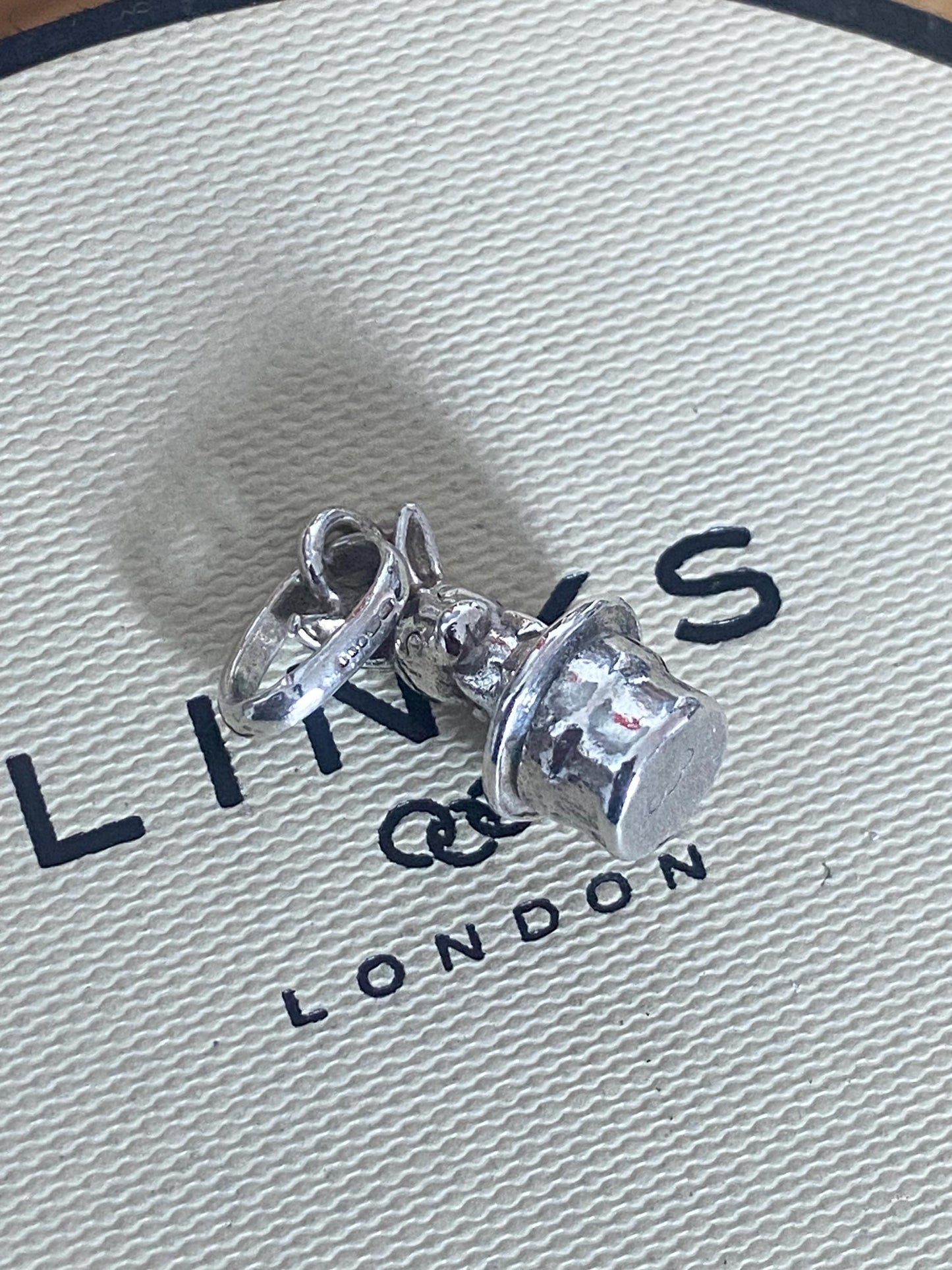 Lovely rare Links of London rabbit in a hat charm, sterling silver, hallmarked