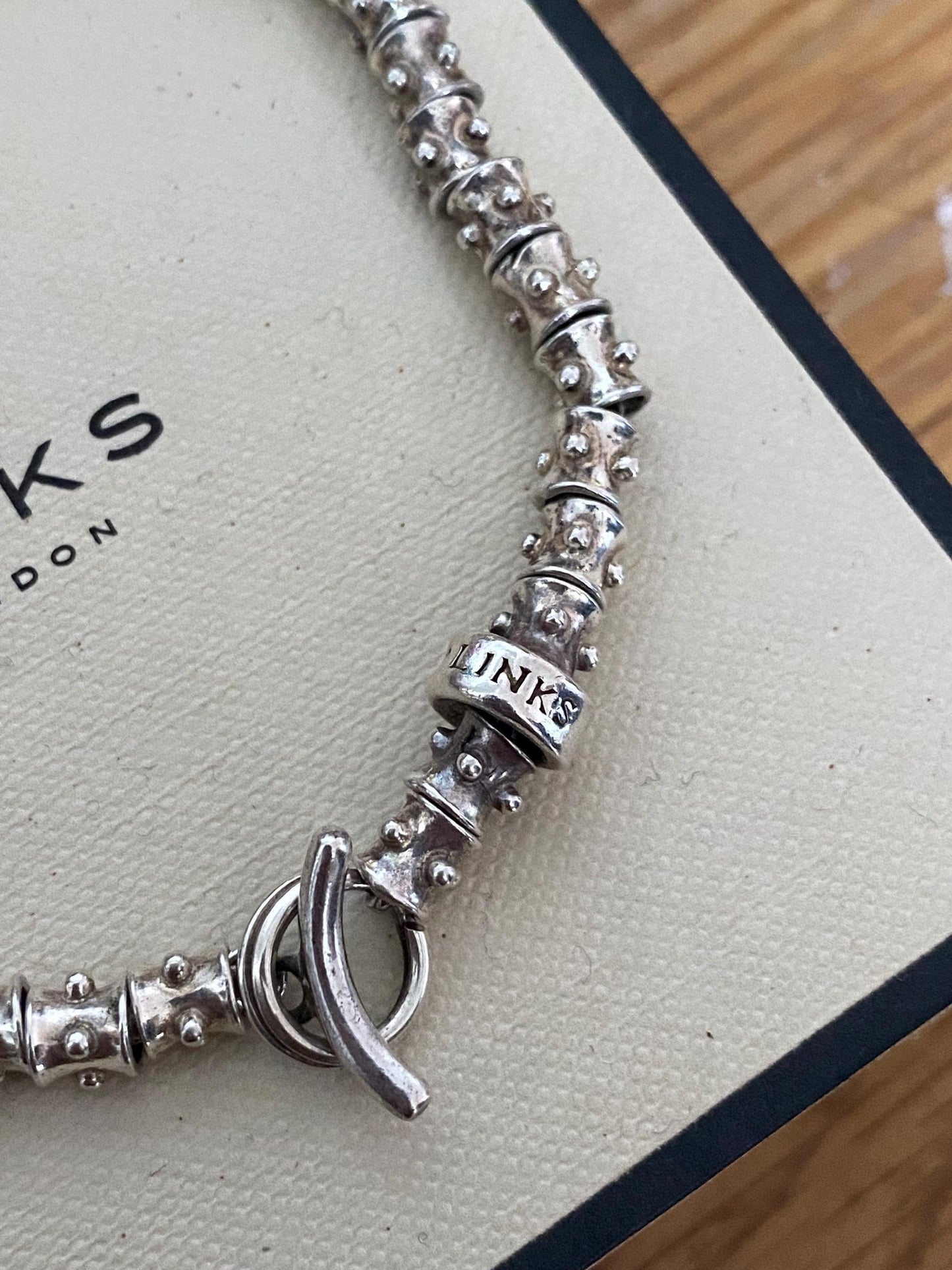 Beautiful Links of London Allsort toggle Bracelet, Sterling Silver, Assay hallmarked, Genuine, Boxed