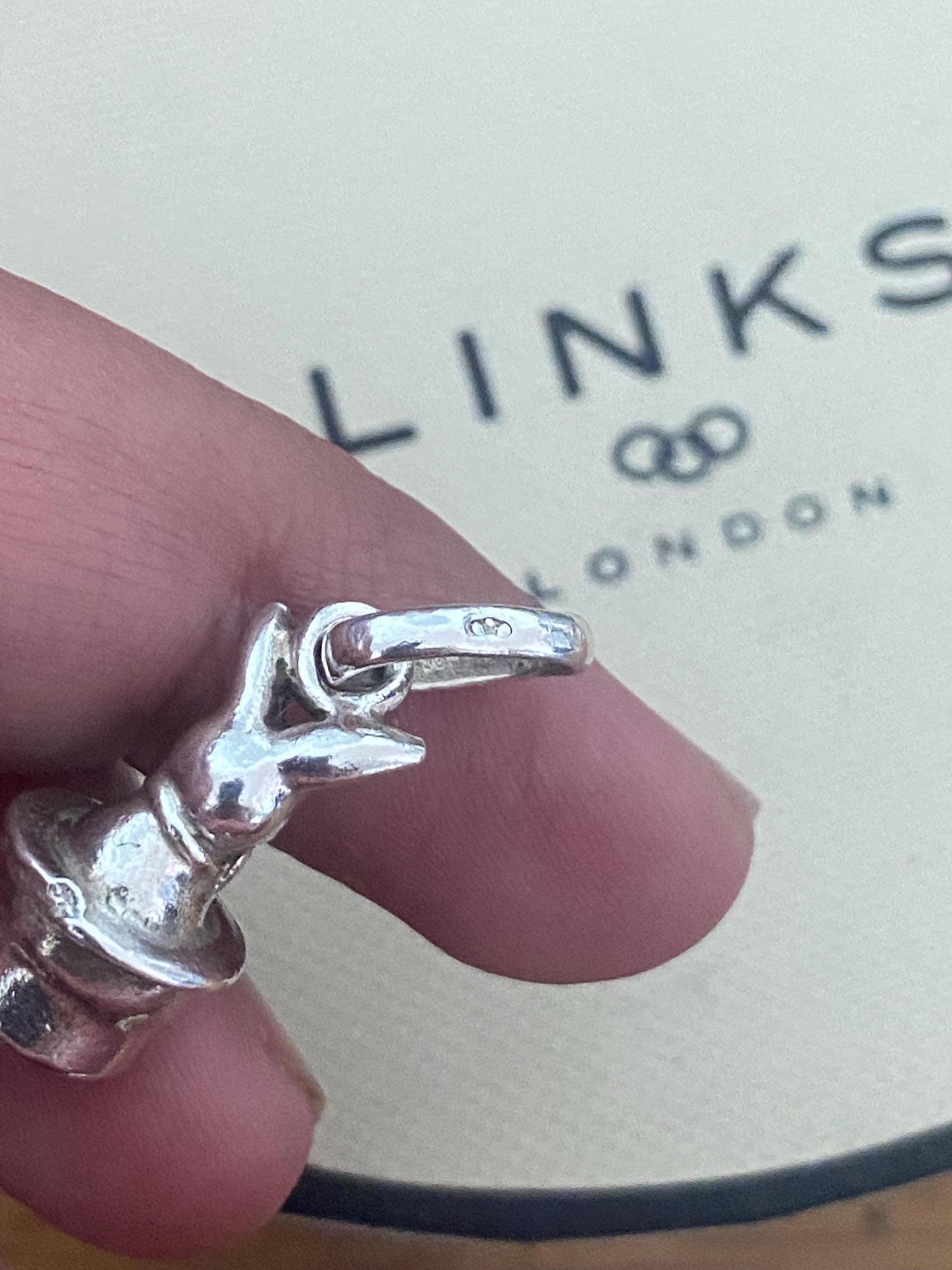 Lovely rare Links of London rabbit in a hat charm, sterling silver, hallmarked