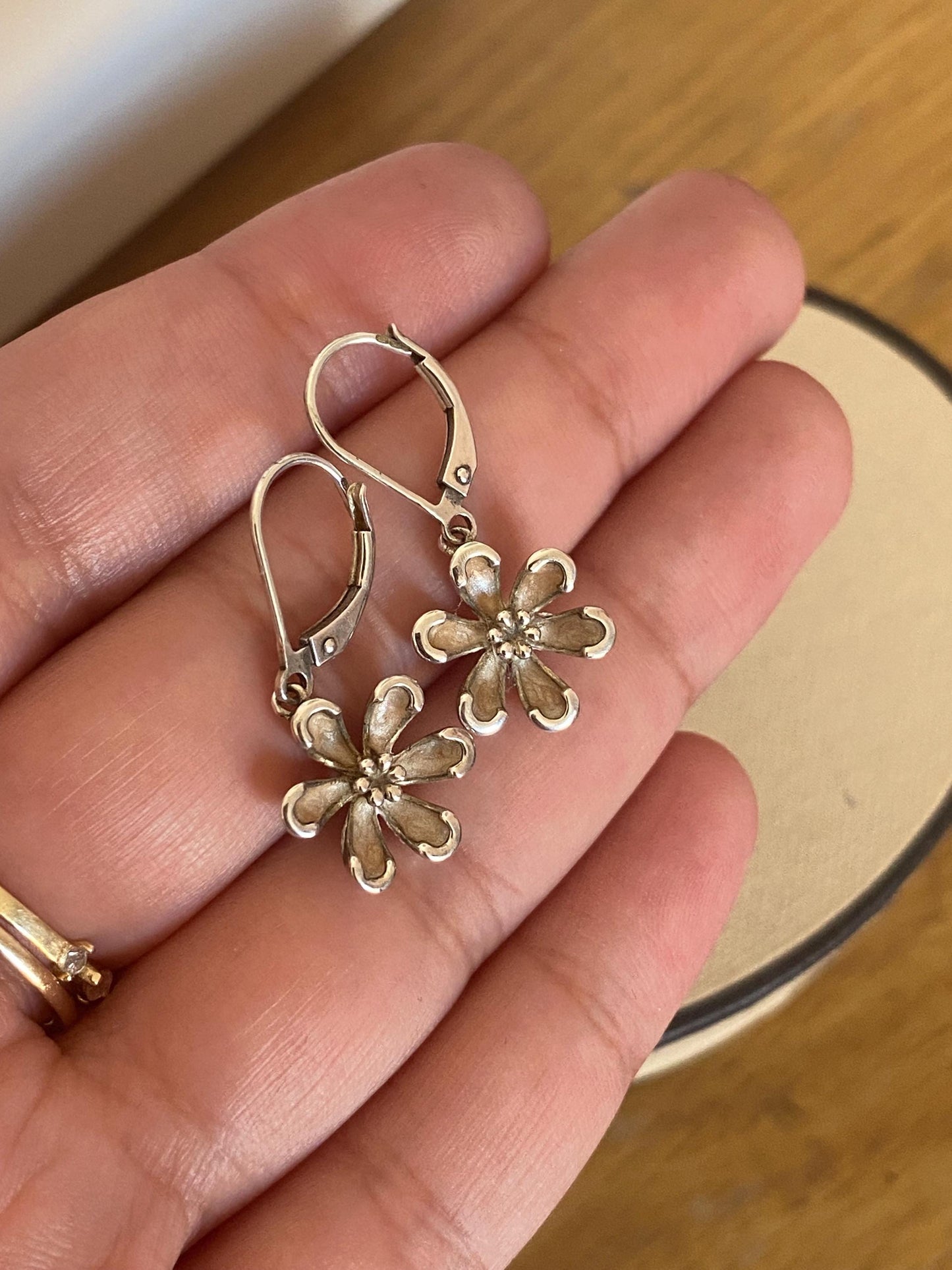 Very rare Links of London Night Time Garden Flower drop earrings sterling silver and enamel