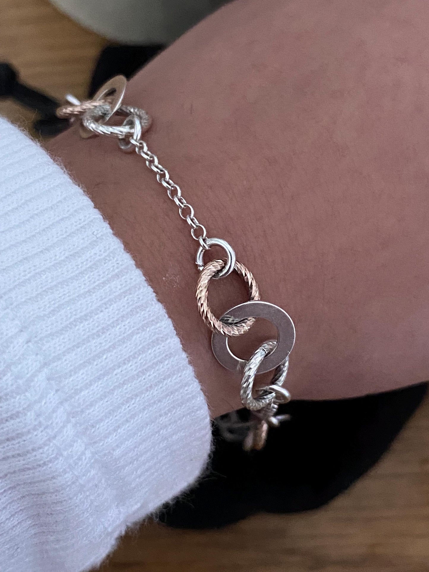 Rare beautiful Links of London aroura bracelet, sterling silver, genuine