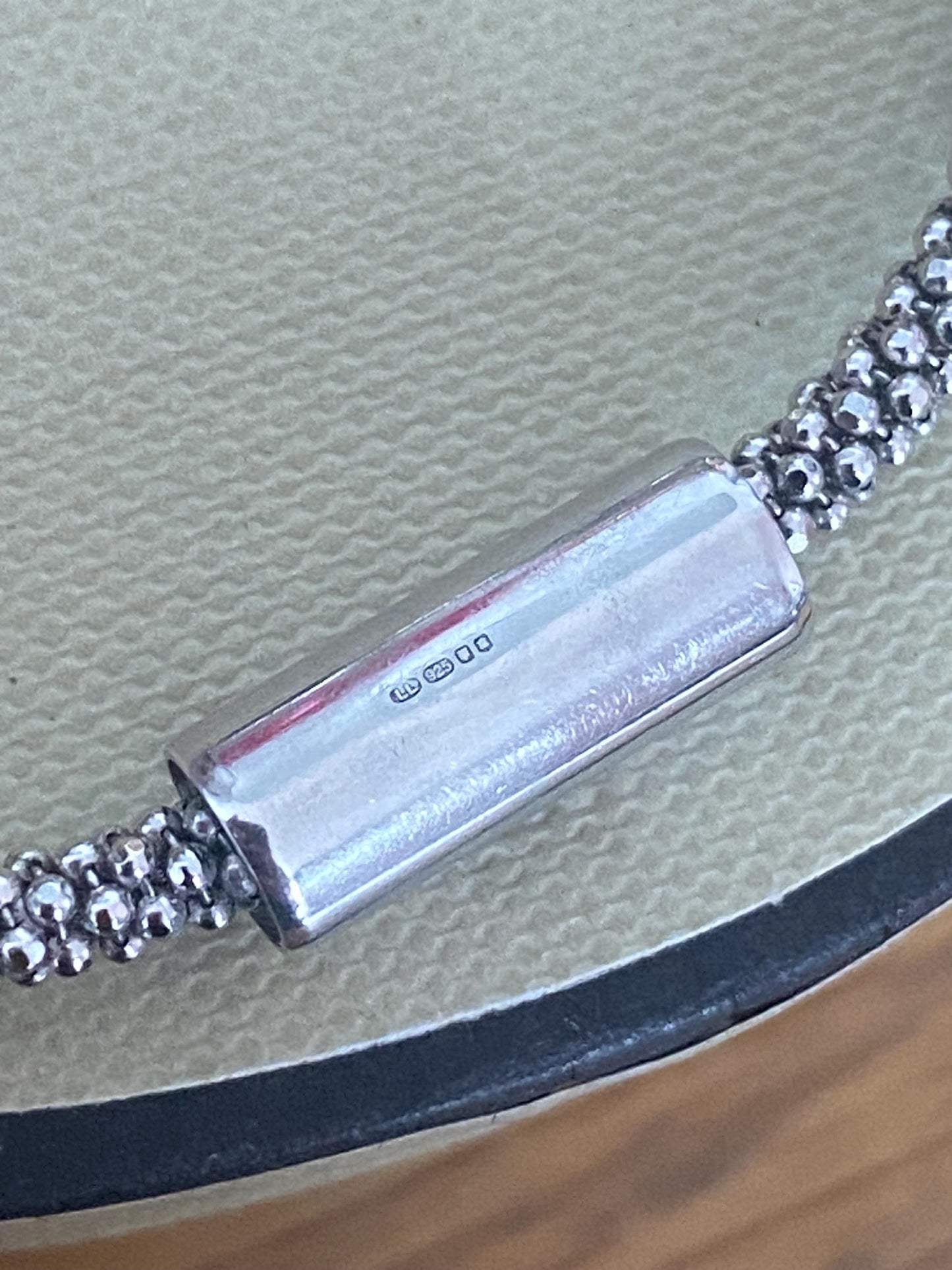 Very rare Links of London vintage rare effervescence infinity charm sapphire bracelet with magnetic closure, boxed