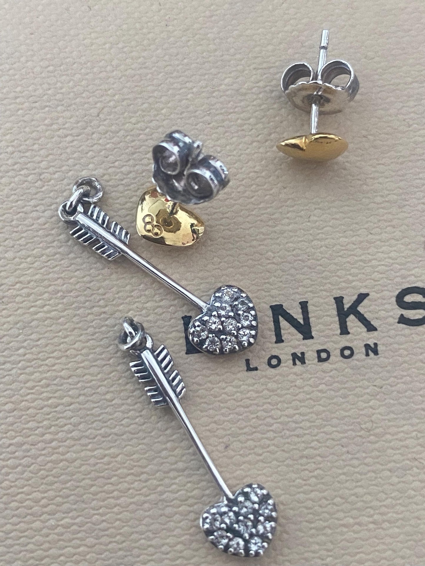Stunning and very Rare Links of London Sapphire Lovestruck Drop Earrings, Sterling Silver, Hallmarked, Stamped, Boxed