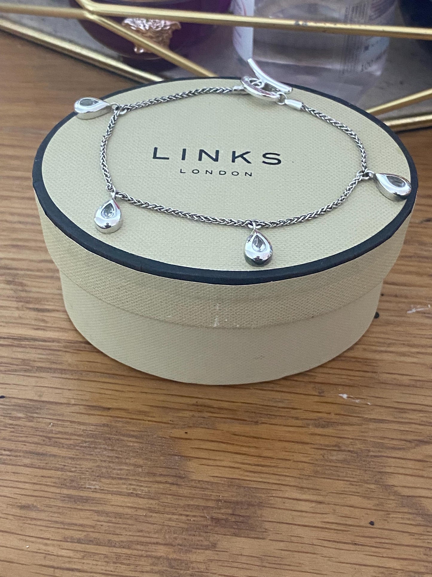 Beautiful vintage very rare links of London clear topaz teardrop bracelet, sterling silver