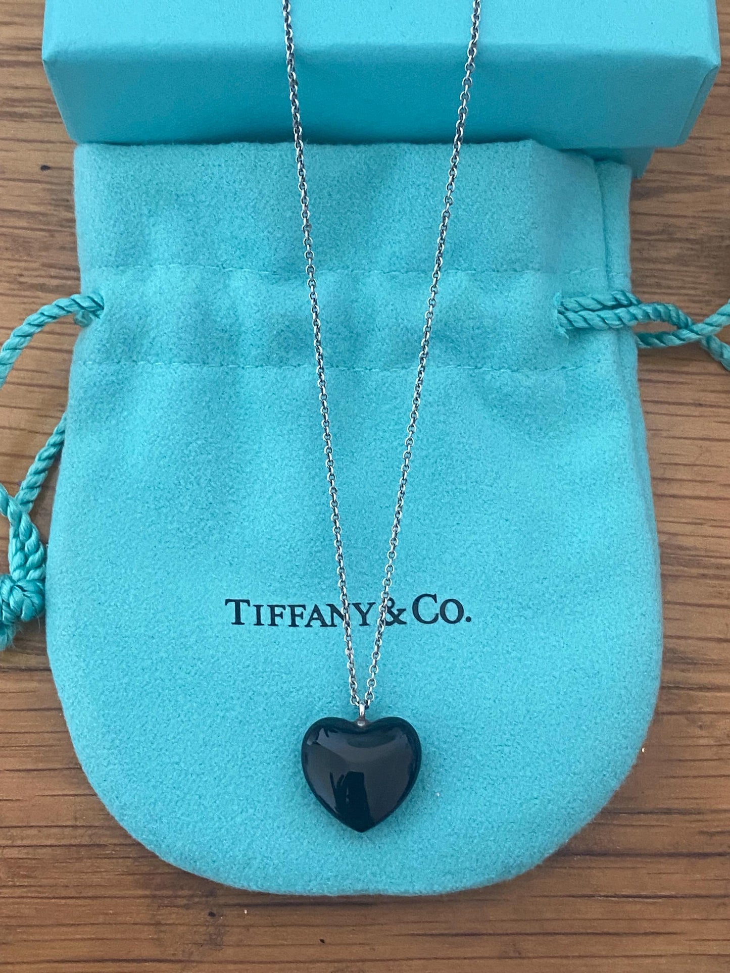 Very rare Tiffany & Co onyx heart sterling silver genuine necklace, boxed