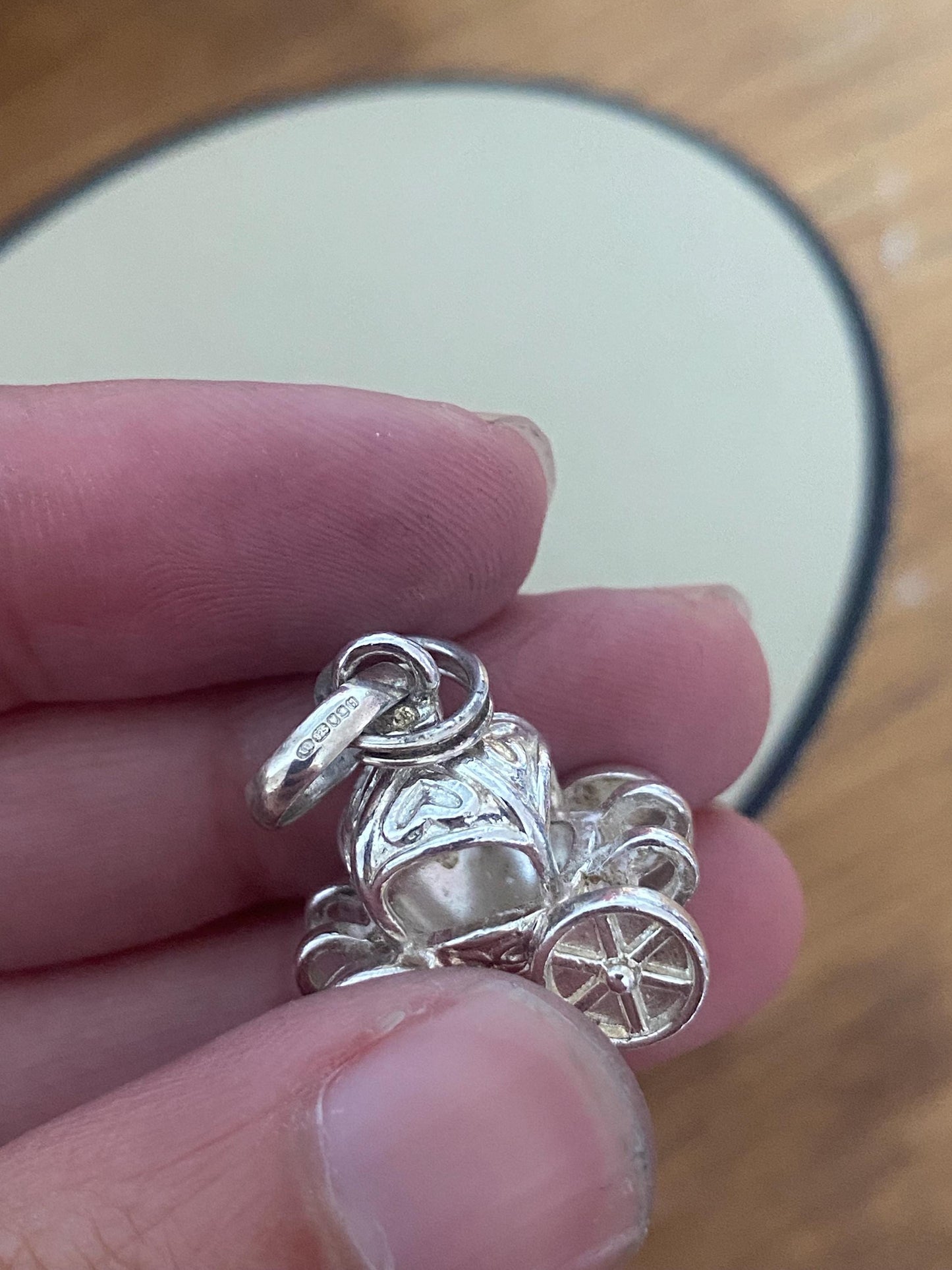 Ultra Rare collectible Links of London Fairy Tale Carriage Charm/Pendant, Hallmarked, Lovely Condition, Genuine