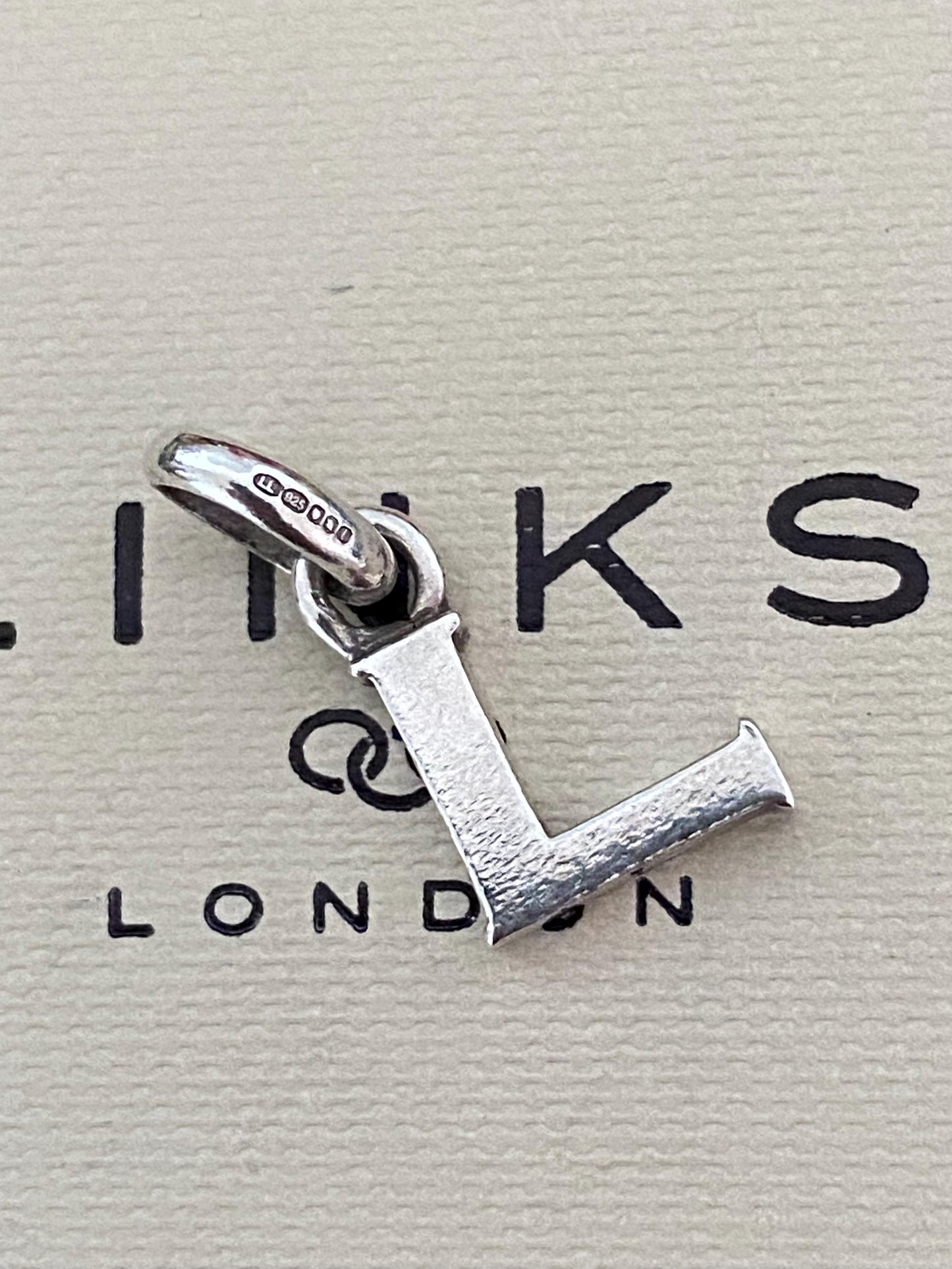 Genuine Links of London sterling silver letter ‘L’ charm