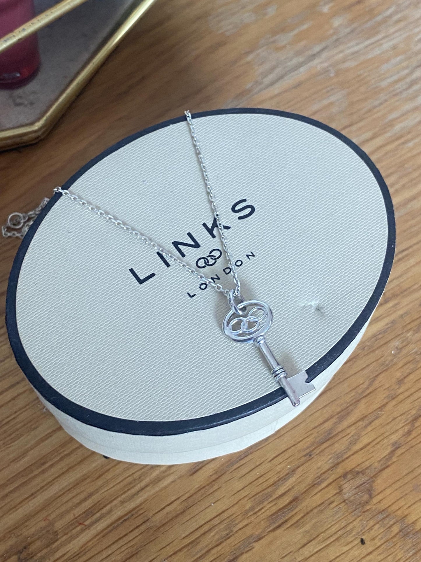 Genuine Links of London key charm Necklace, sterling silver, 925, unique