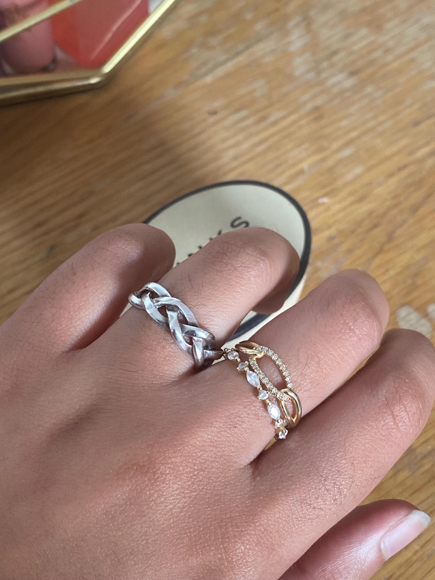Genuine Links of London Infinity band Ring, Sterling Silver, Size M, with box