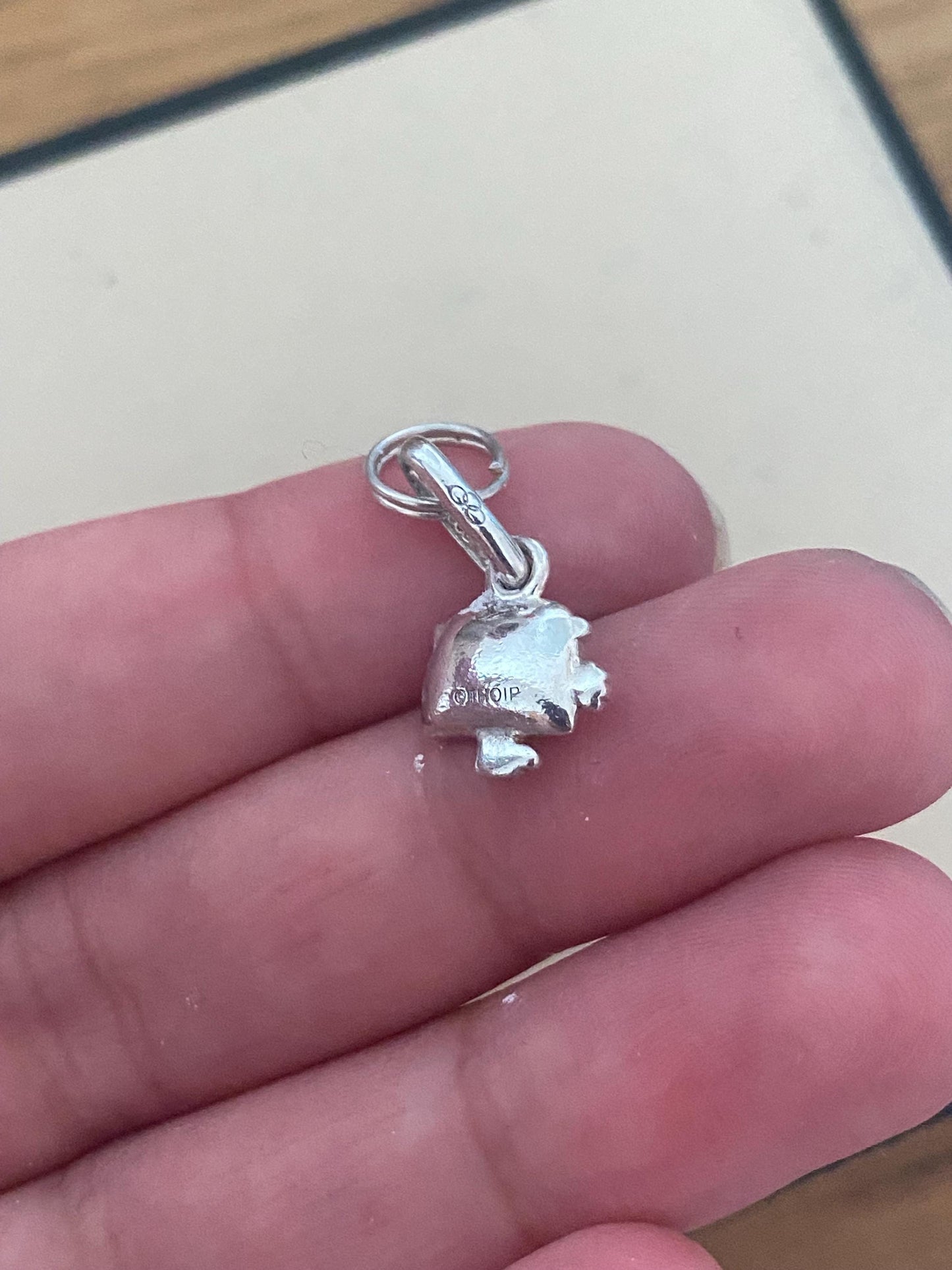 Beautiful genuine rare LINKS OF LONDON Ladies Sterling Silver Thoip Little Miss Chatterbox charm
