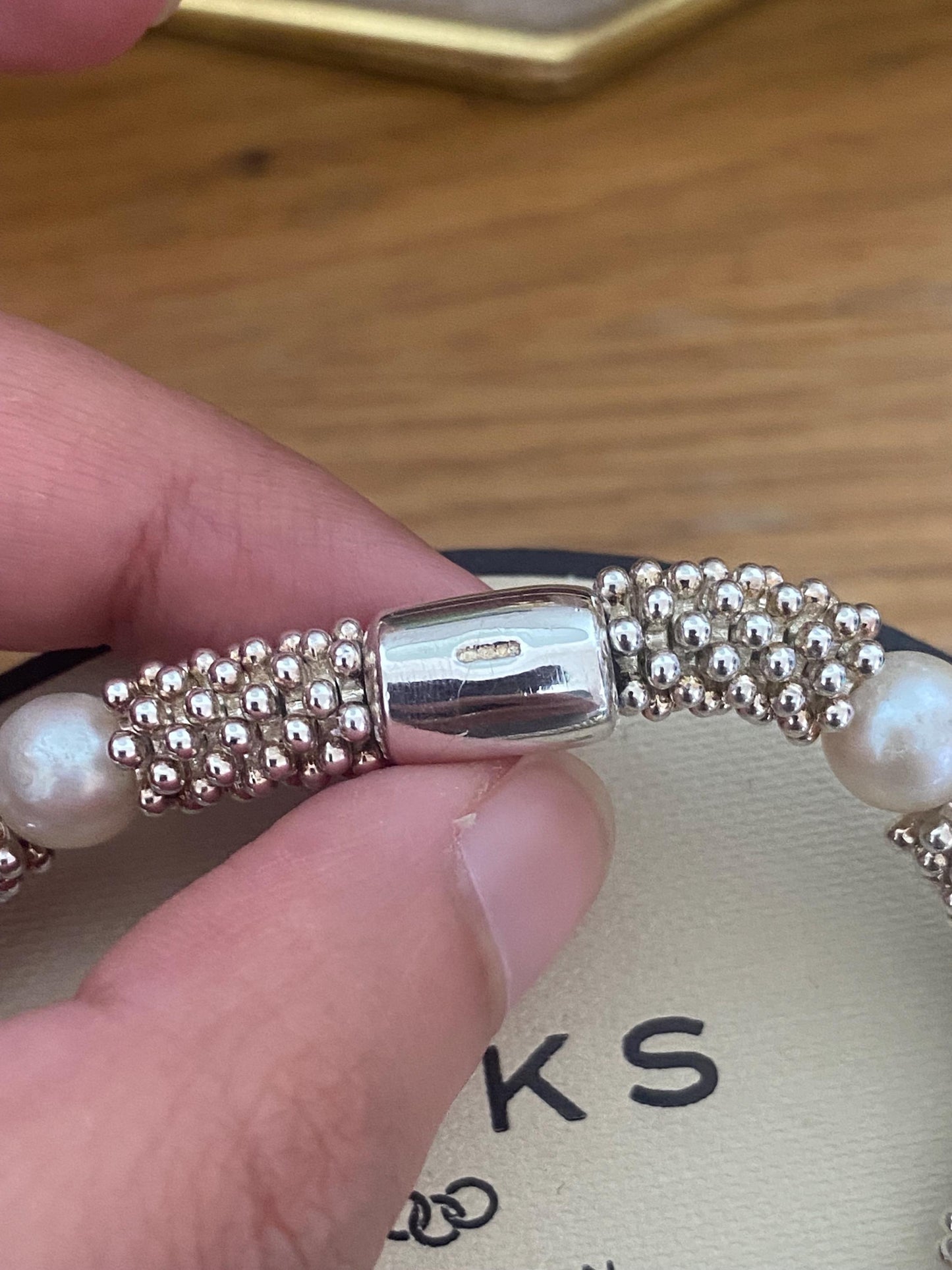 Beautiful Effervescent Star Stretchy Links of London Sterling Silver Sweetie Bracelet with pearls, size medium