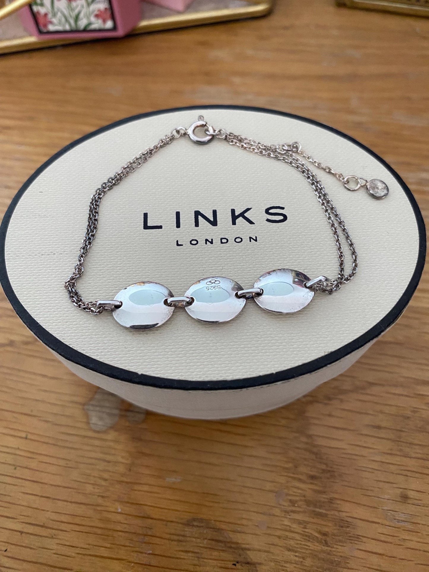 Links of London vintage rare Grace Sterling Silver 3 Station Bracelet