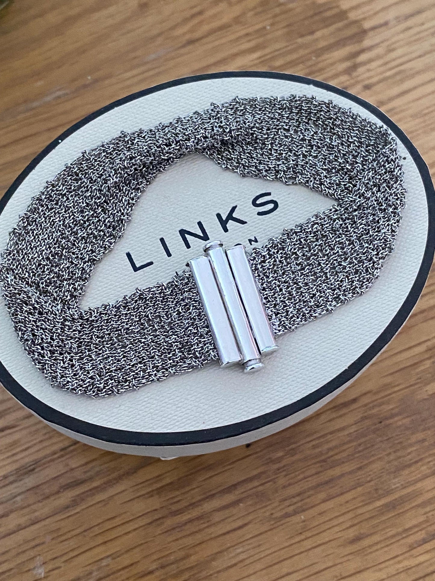 Rare Genuine LINKS OF LONDON Hallmarked Silver mesh Bracelet With Box