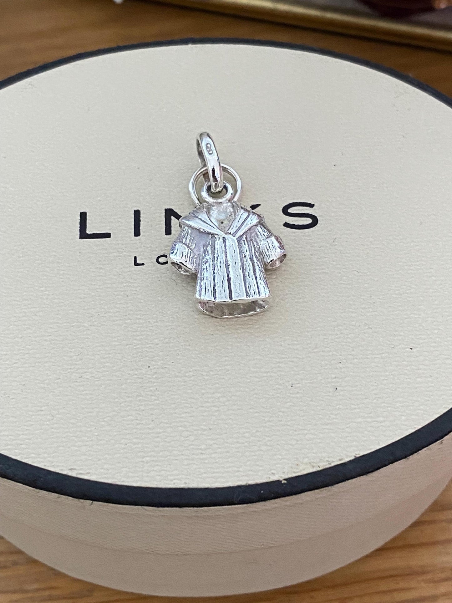 Beautiful genuine rare Links of London sterling silver winter coat charm
