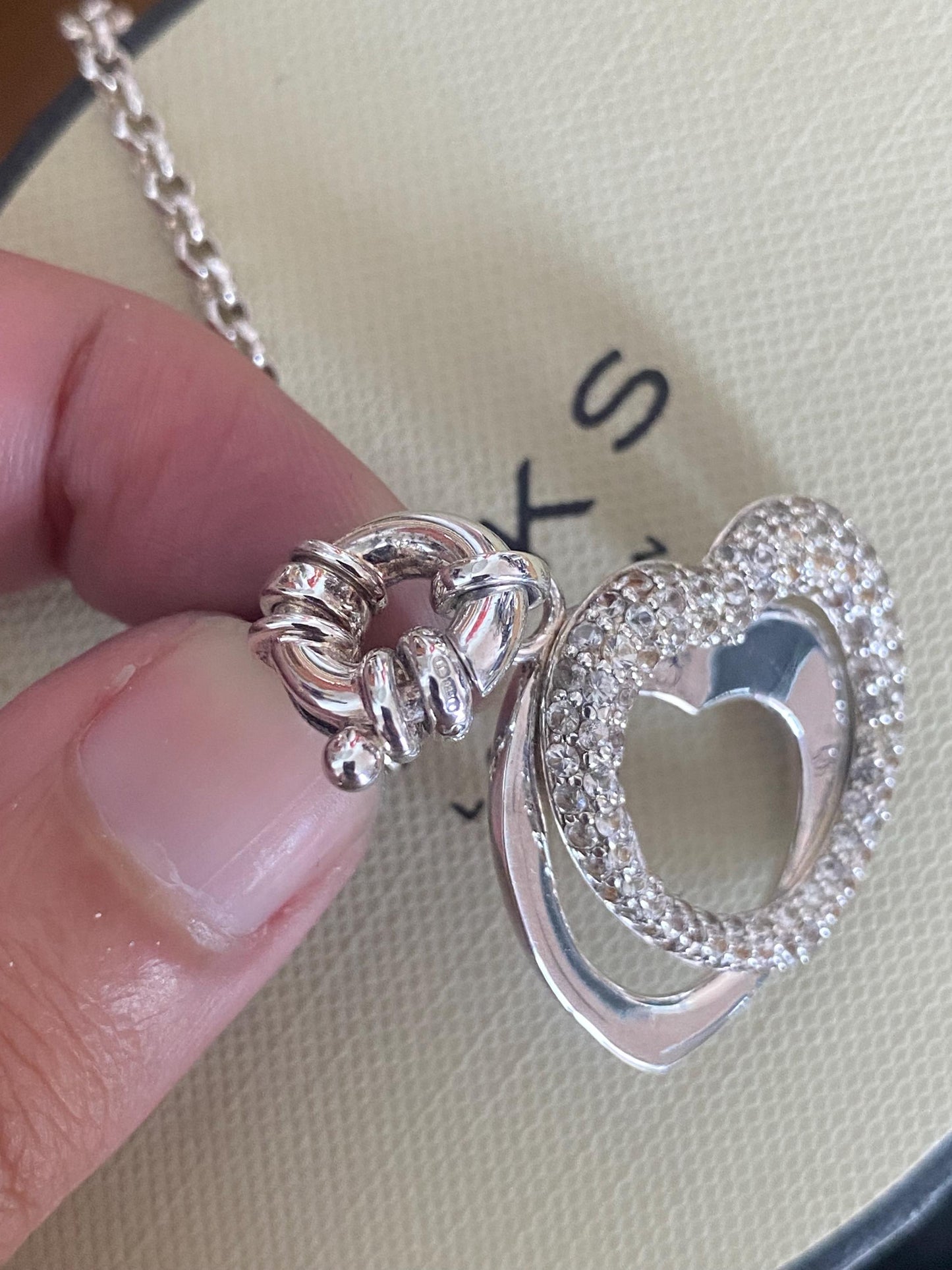 Genuine LINKS OF LONDON Sterling Silver Hallmarked Belcher Necklace With kindred hearts charm, Boxed