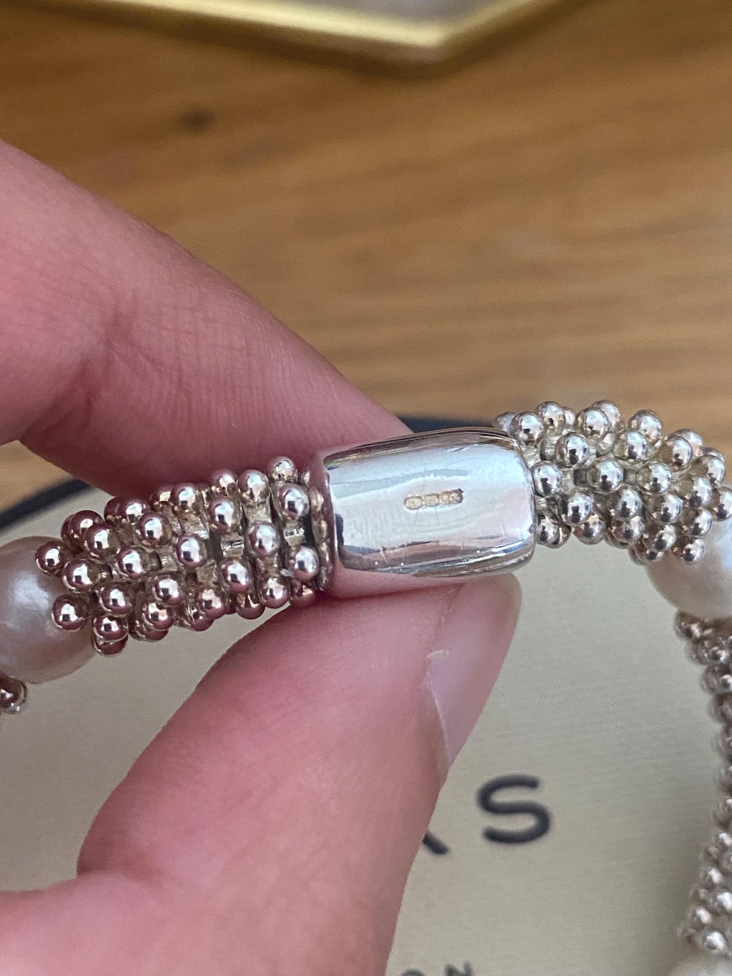 Beautiful Effervescent Star Stretchy Links of London Sterling Silver Sweetie Bracelet with pearls, size medium