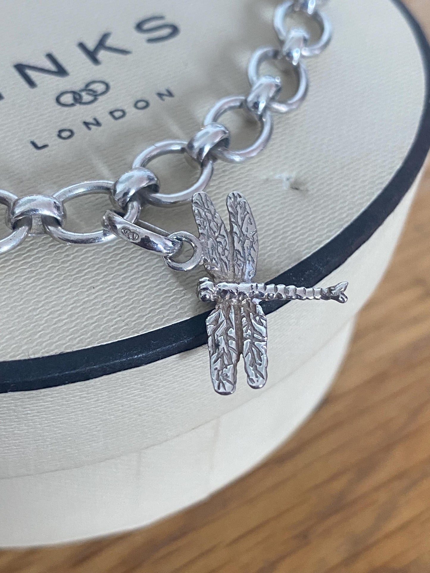 Rare Genuine LINKS OF LONDON Hallmarked Silver Toggle Logo Bracelet with dragonfly charm, 7.5” long
