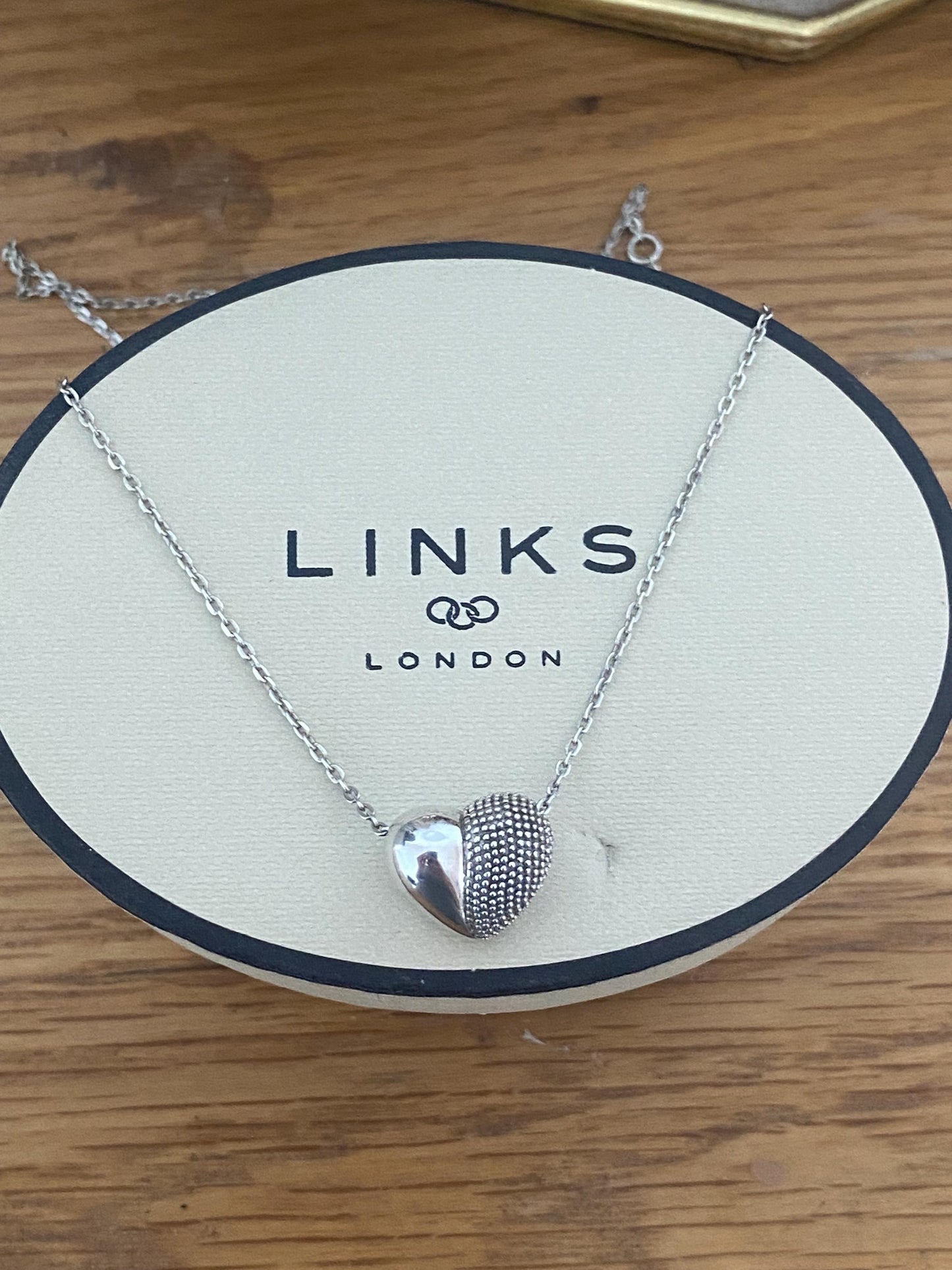 Genuine Links of London Masquerade heart Drop Necklace, Solid Sterling Silver, Stamped, s925, Fantastic Condition, 46cm Chain