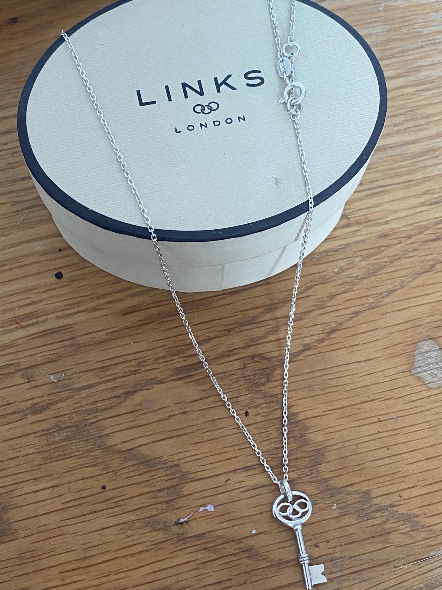 Genuine Links of London key charm Necklace, sterling silver, 925, unique