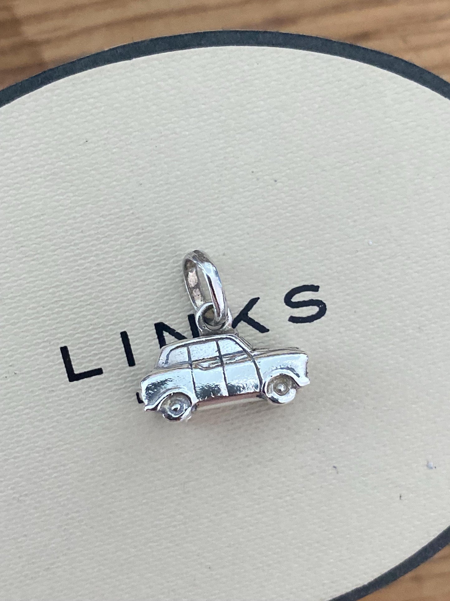 Beautiful rare Links of London sterling silver car charm, Genuine, Assay hallmarked