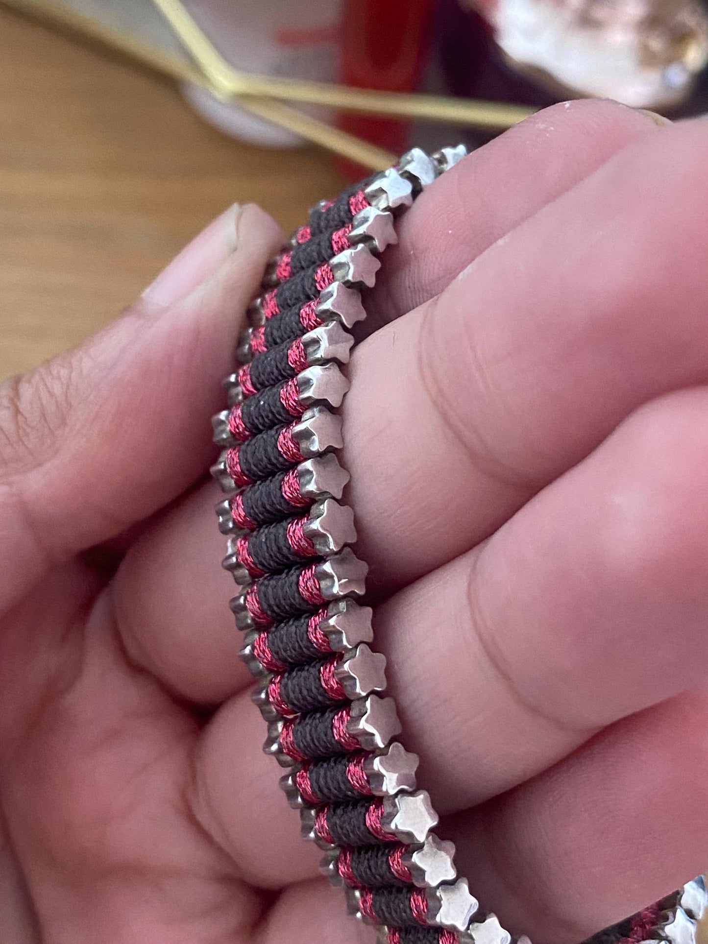Rare Limited Edition Links of London Star Friendship Bracelet in Black and Sparkly Red, Sterling Silver, Assay Hallmarked