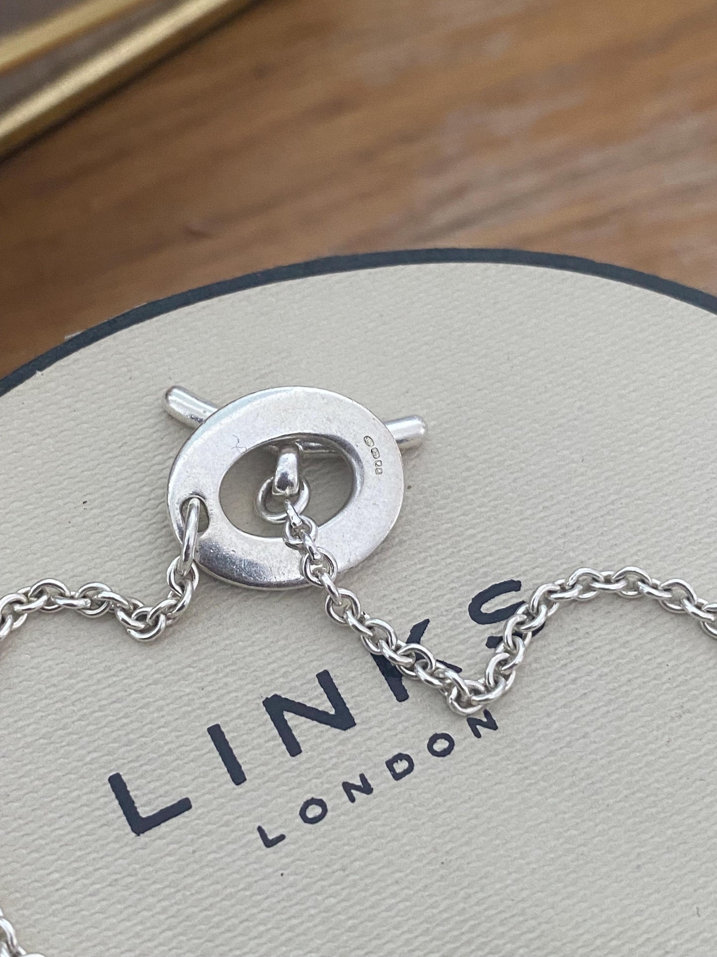 Beautiful vintage very rare links of London cage charm toggle bracelet, sterling silver