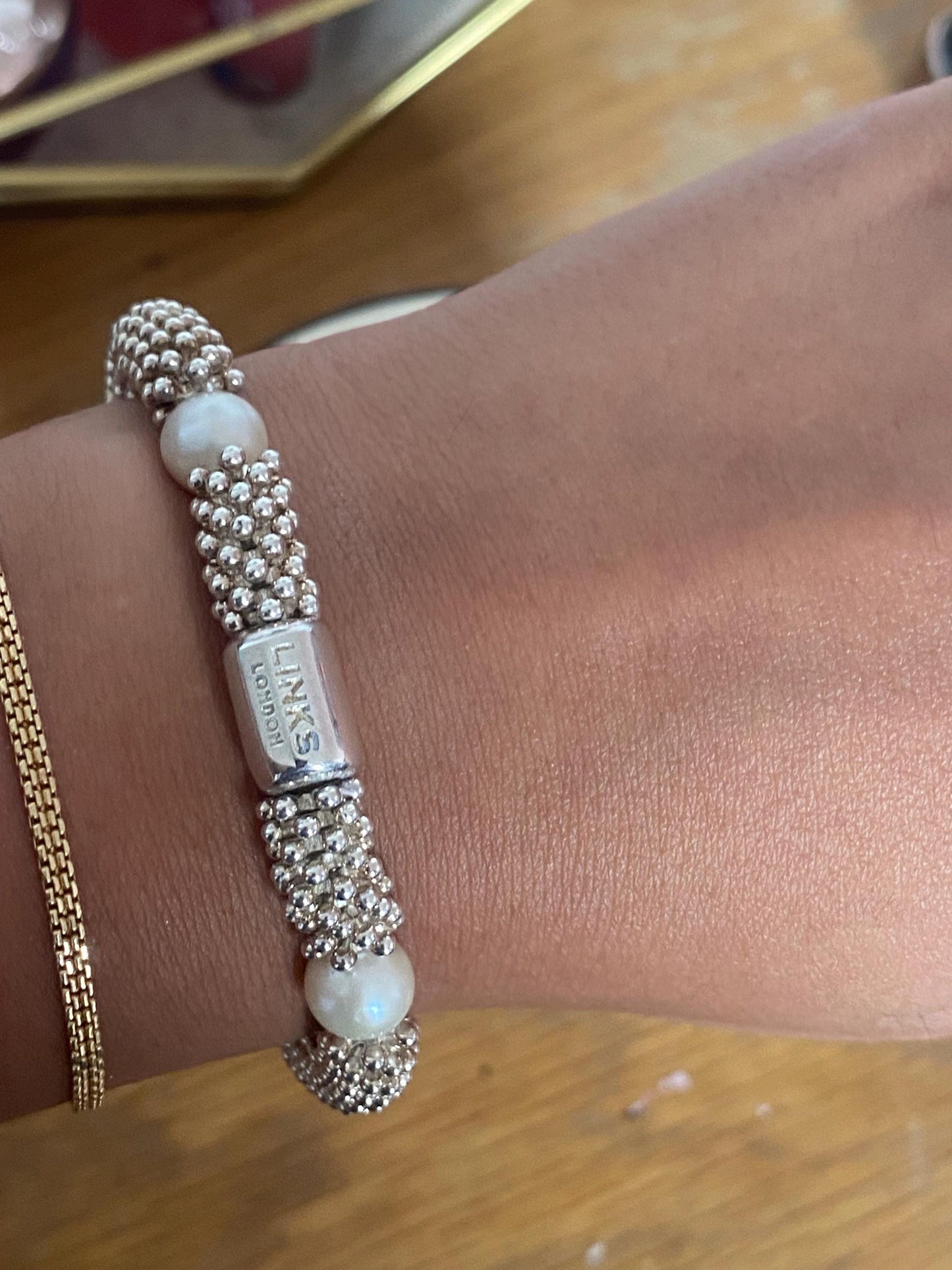 Beautiful Effervescent Star Stretchy Links of London Sterling Silver Sweetie Bracelet with pearls, size medium