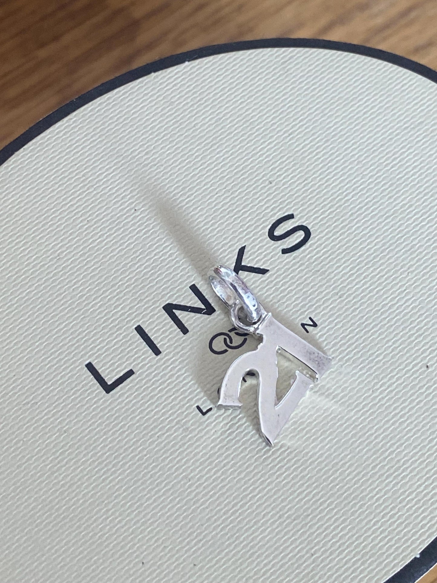 Beautiful genuine rare Links of London sterling silver number ‘21’ charm