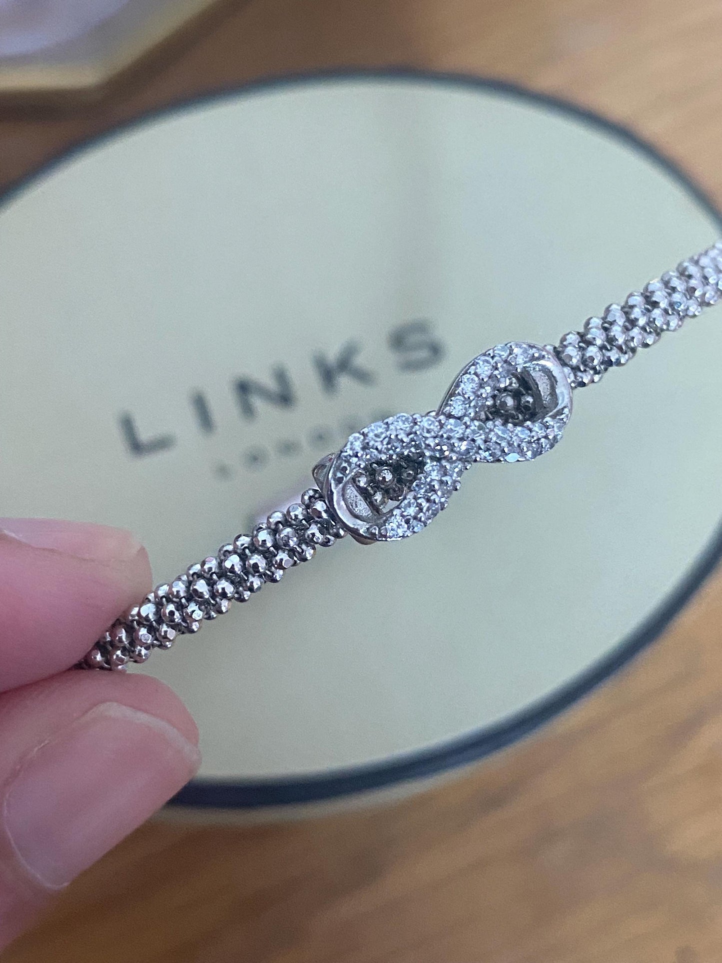 Very rare Links of London vintage rare effervescence infinity charm sapphire bracelet with magnetic closure, boxed